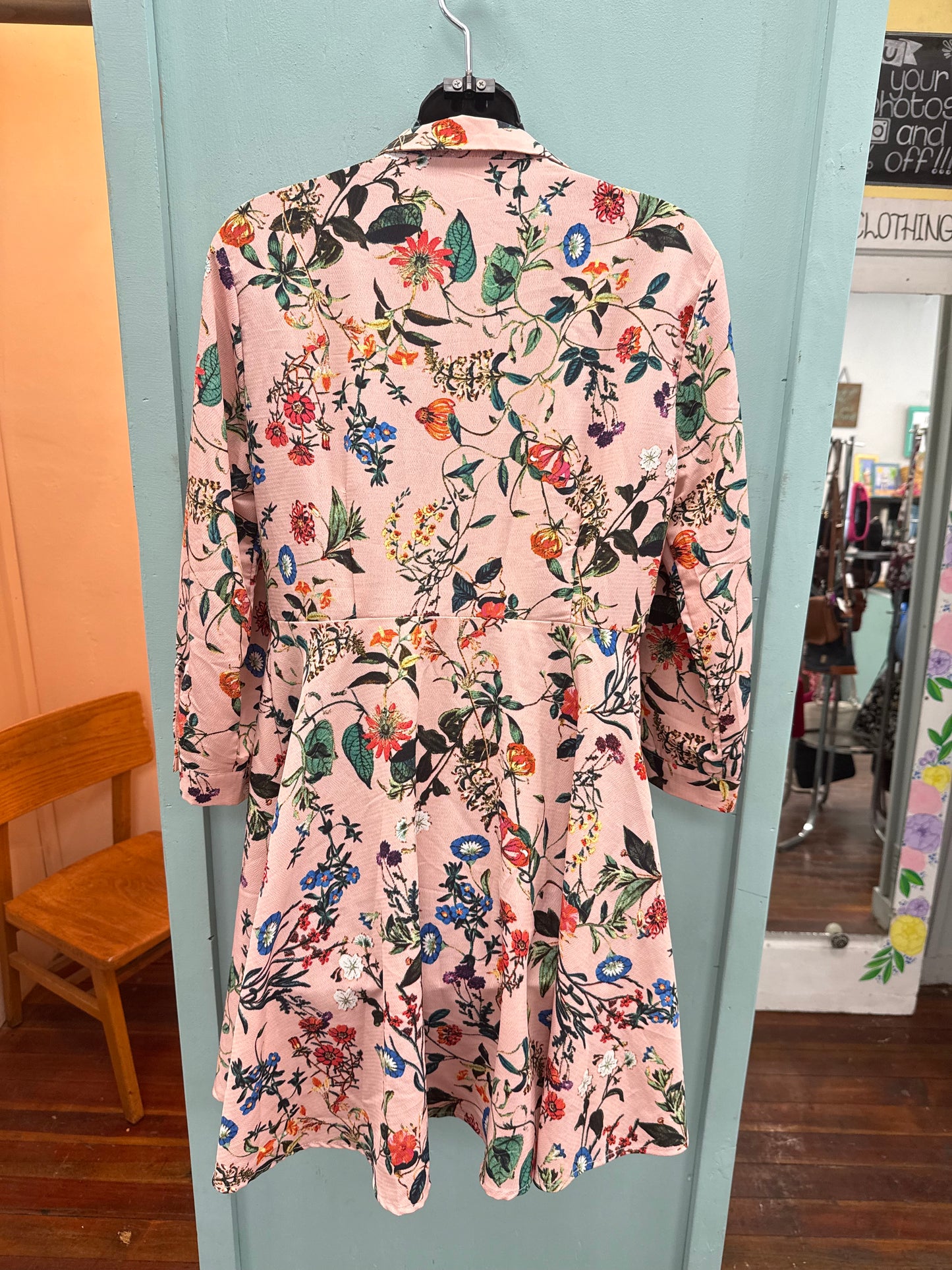 Chloe's Closet Pink Floral Dresses, L