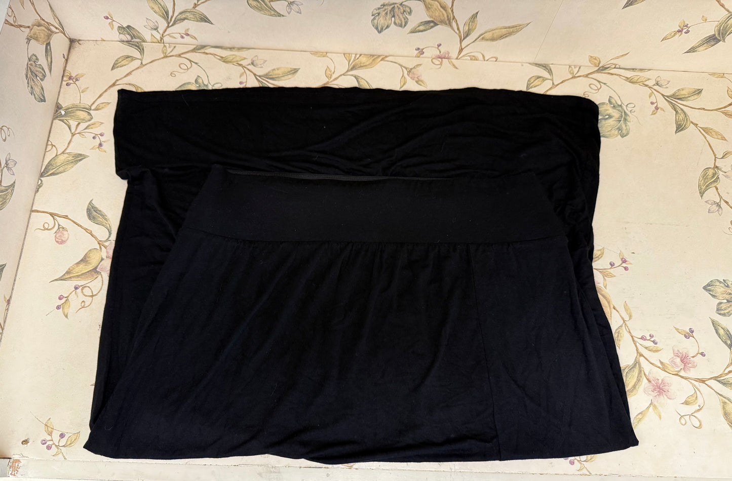 Apt. 9 Black Skirts, XL