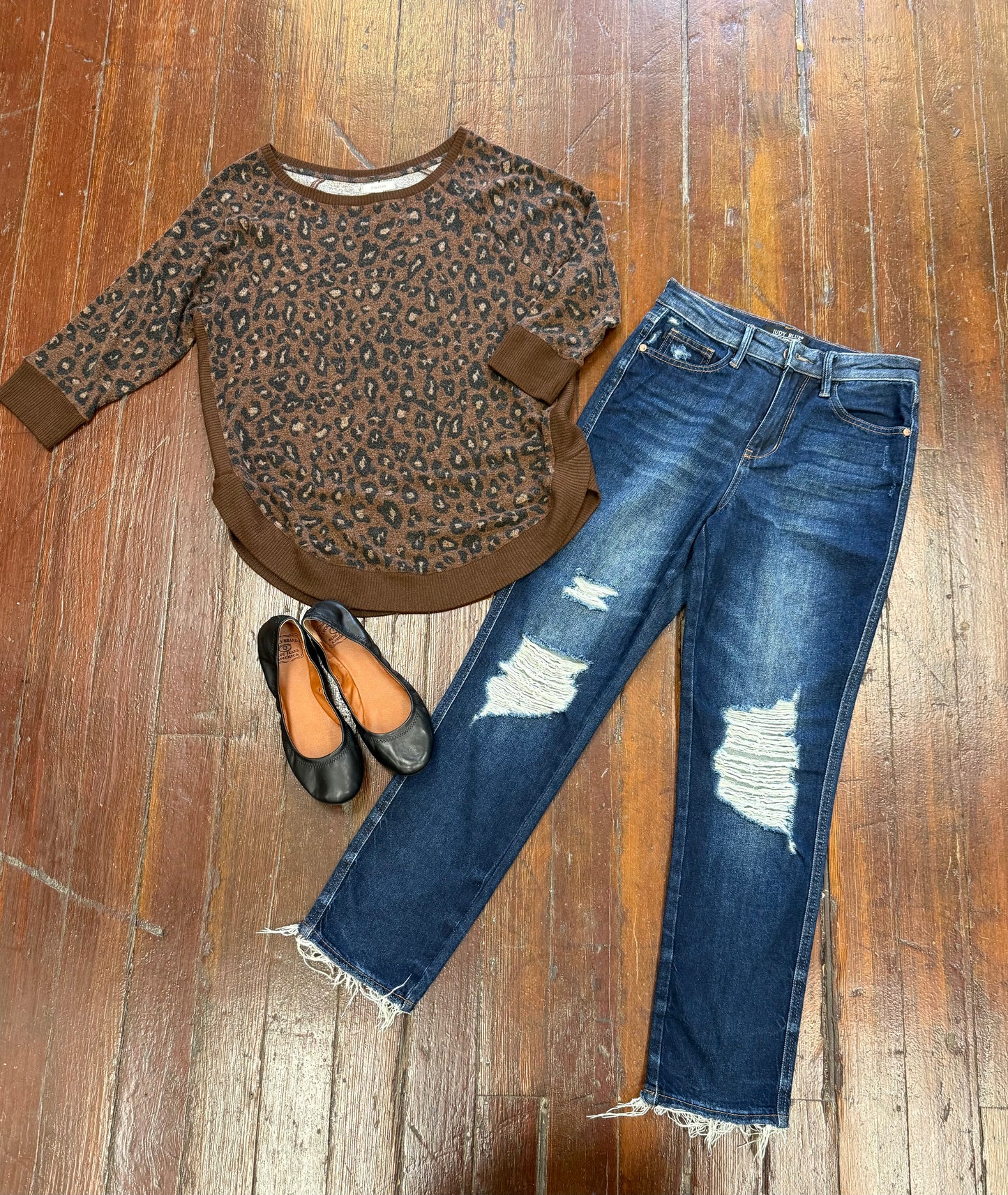 Maurices Leopard Tops, M