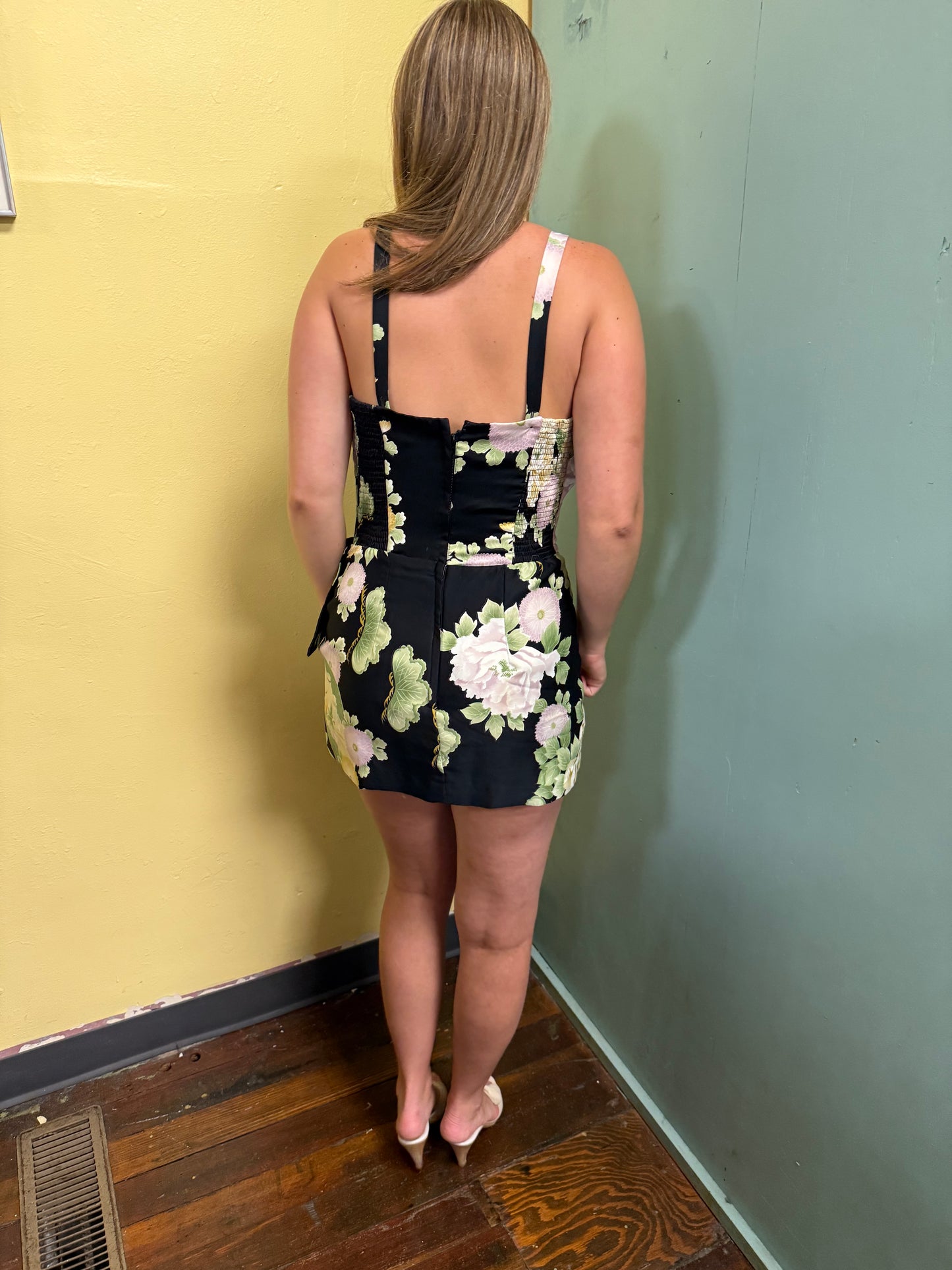 Royal Surf black floral Vintage, small
