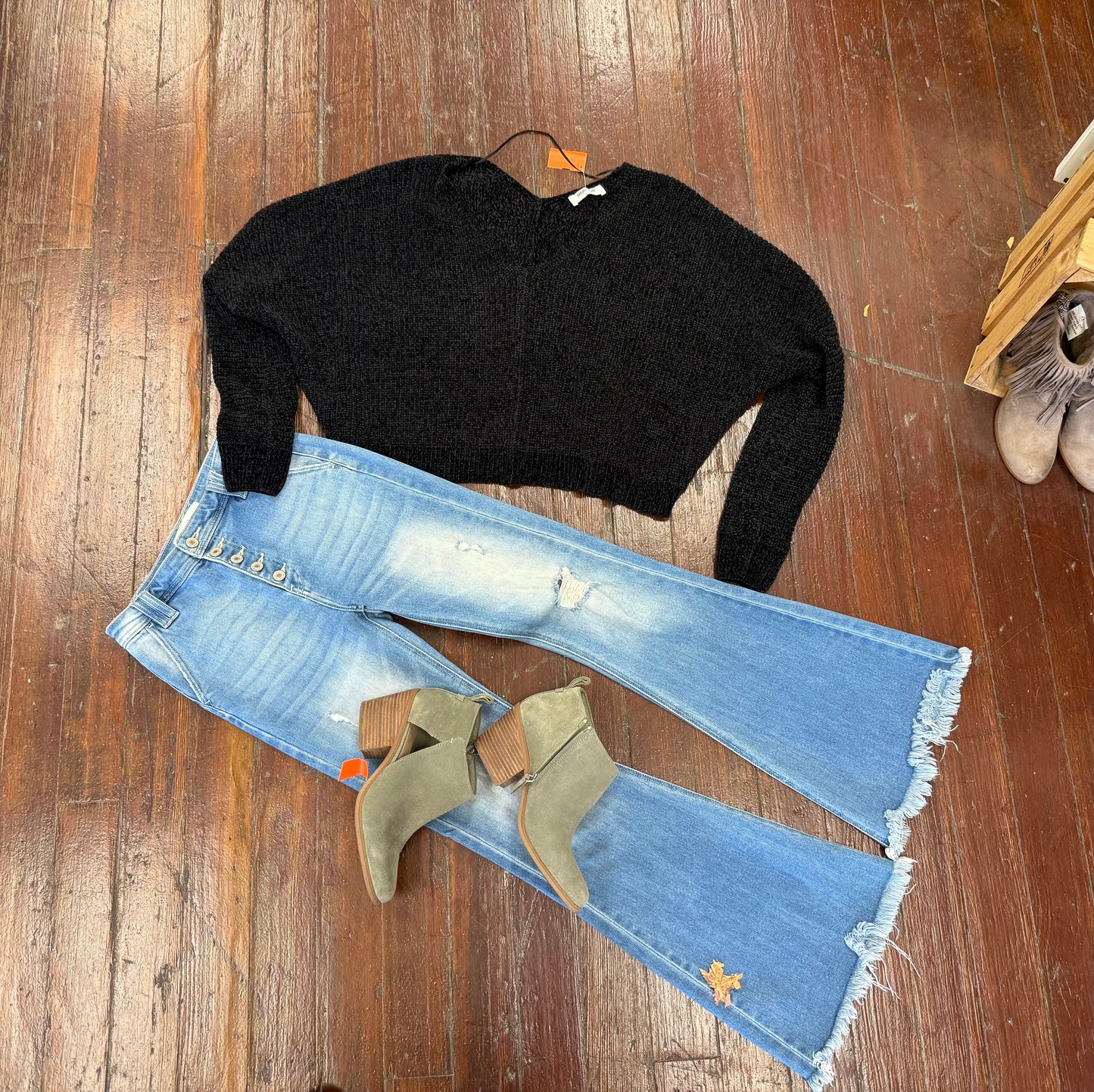 Double Zero Black Sweaters, M