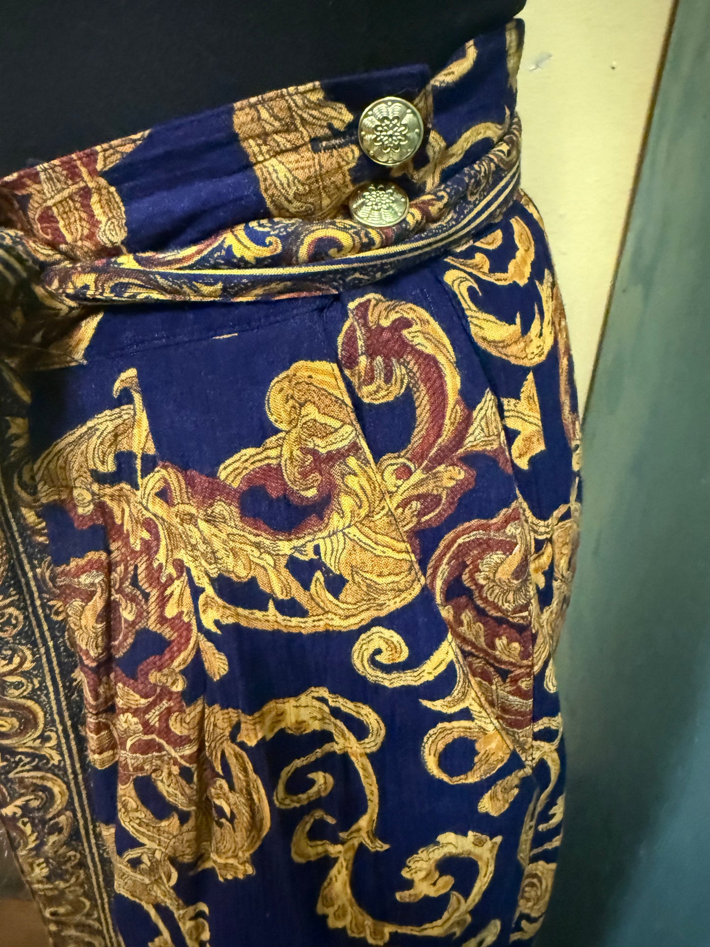 SK & Company blue/gold Vintage, 10