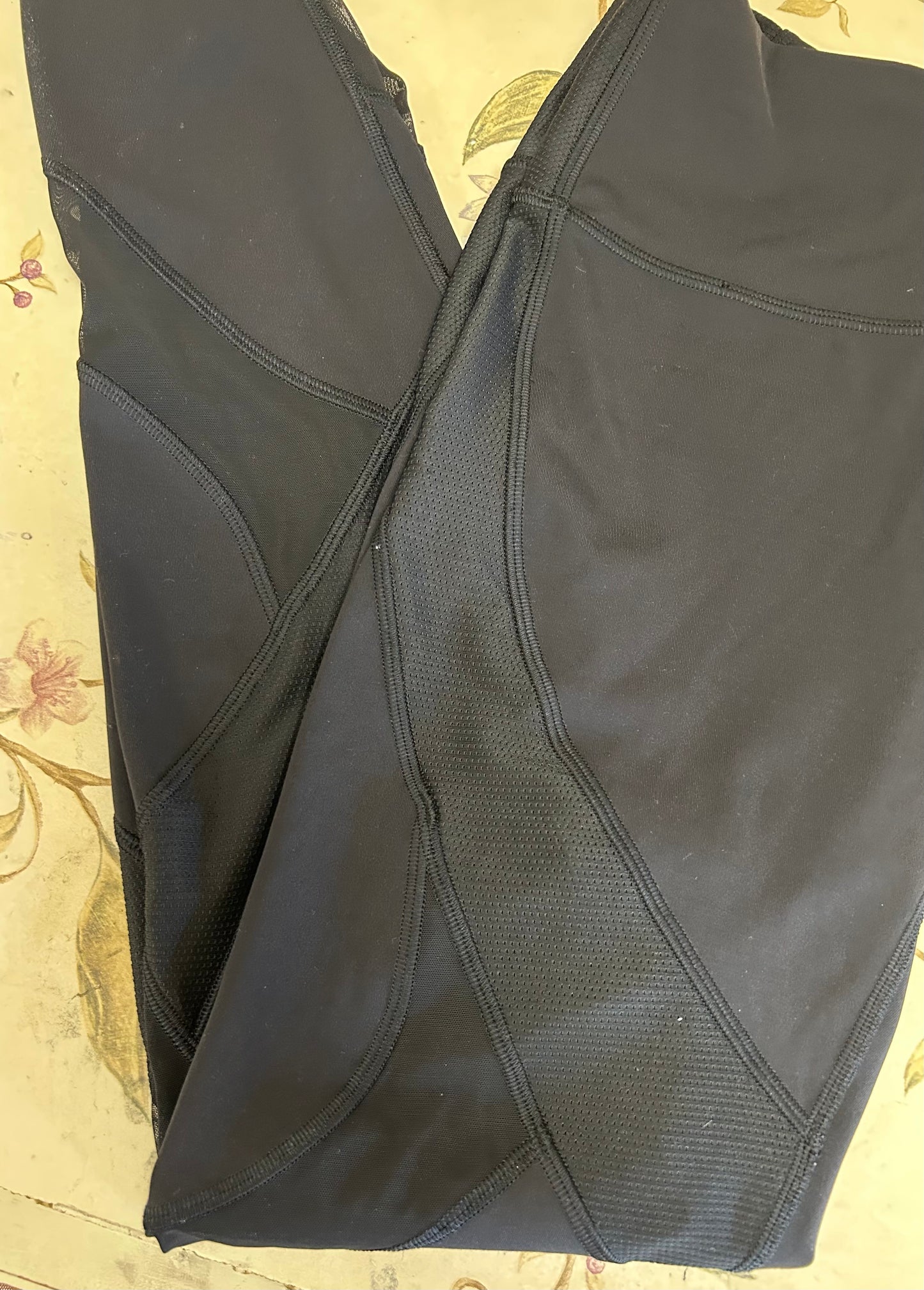 Lululemon Black Leggings, 8