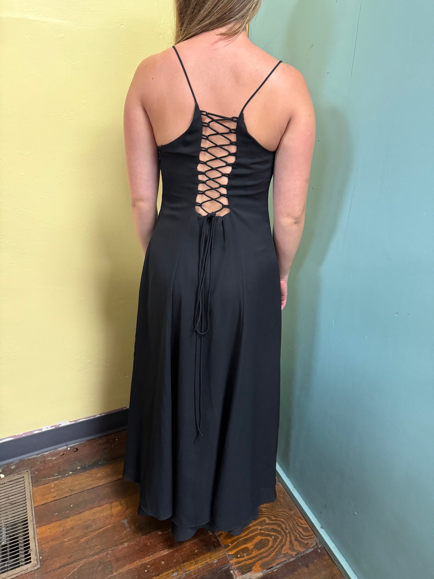 upbeat black dress, 9/10