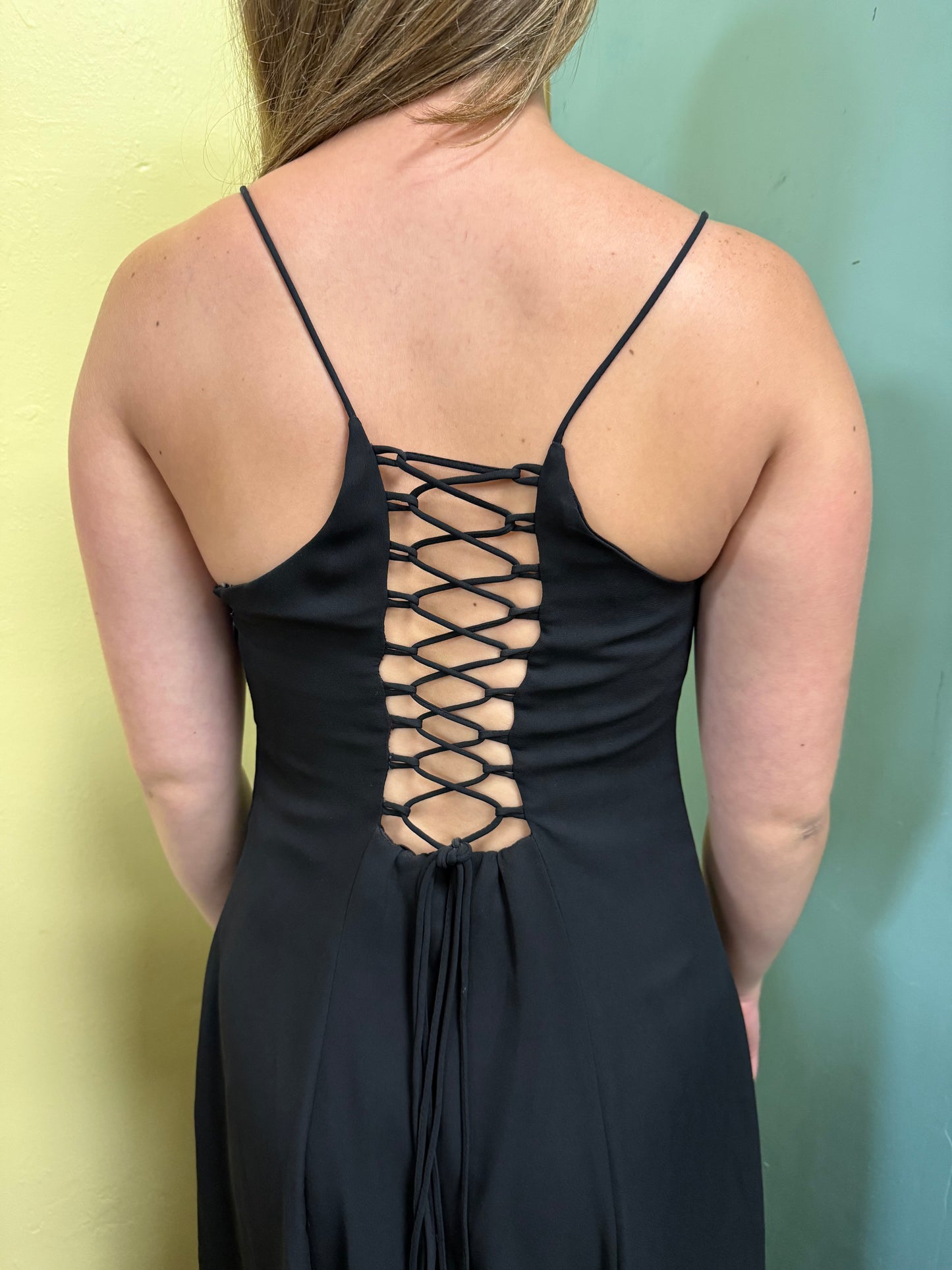 upbeat black dress, 9/10