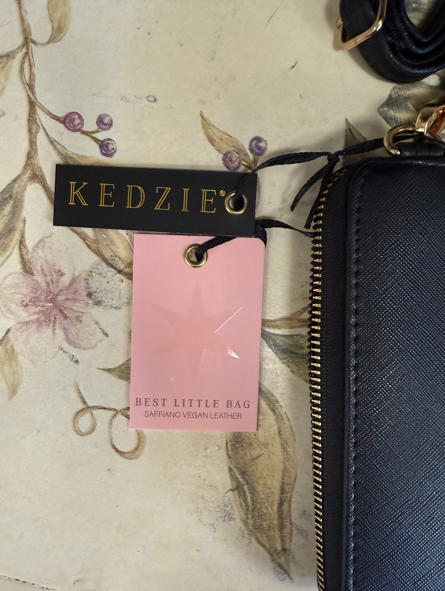 Kedzie Black Purses, Crossbody