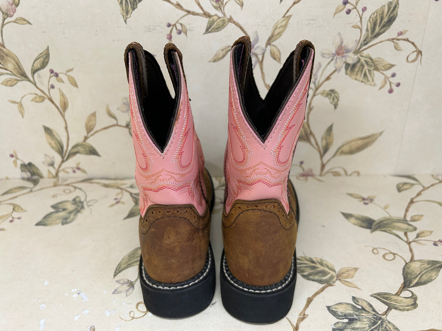 Justin Pink / Brown Boots, 7