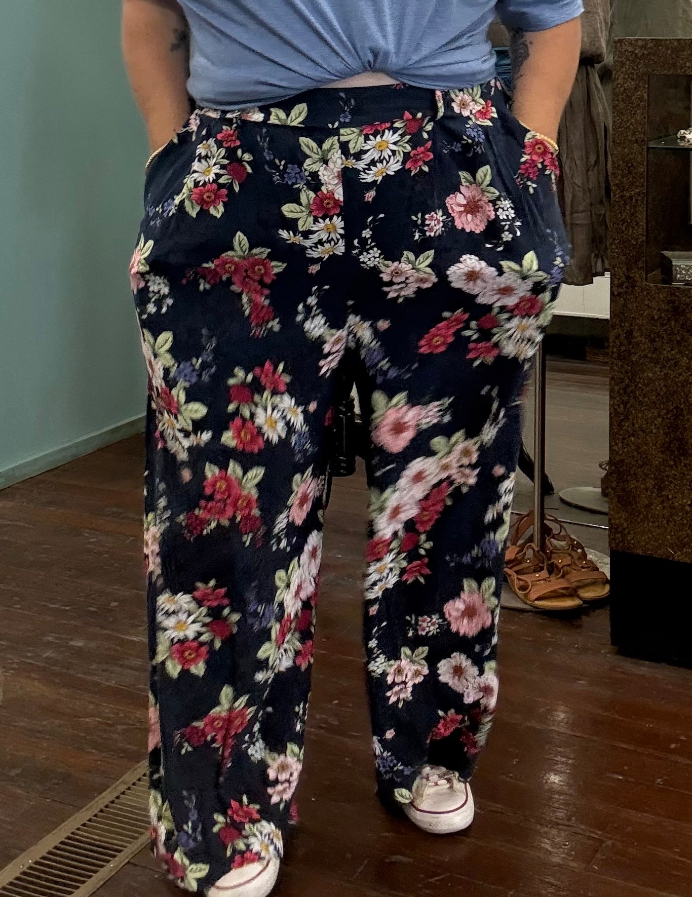 Torrid Blue Floral Pants, 4xl