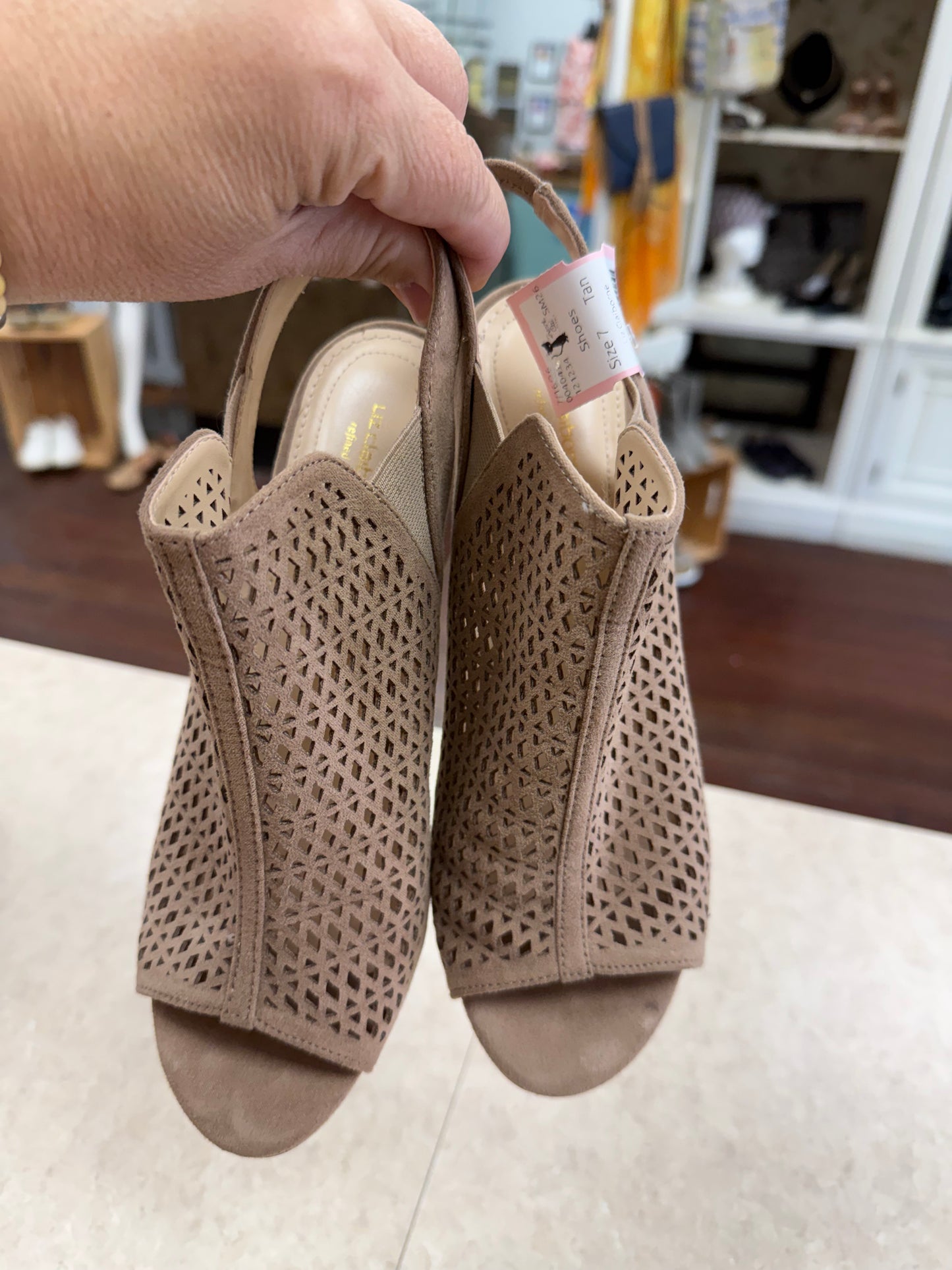 Liz Claiborne Tan Shoes, 7