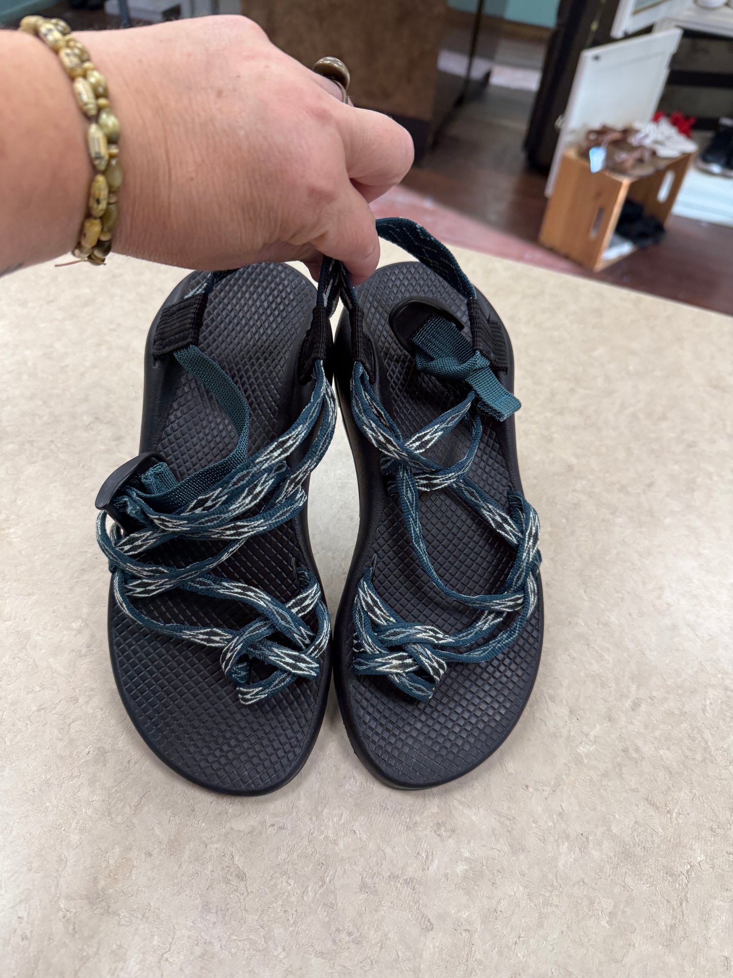 chaco green/black sandals, 6