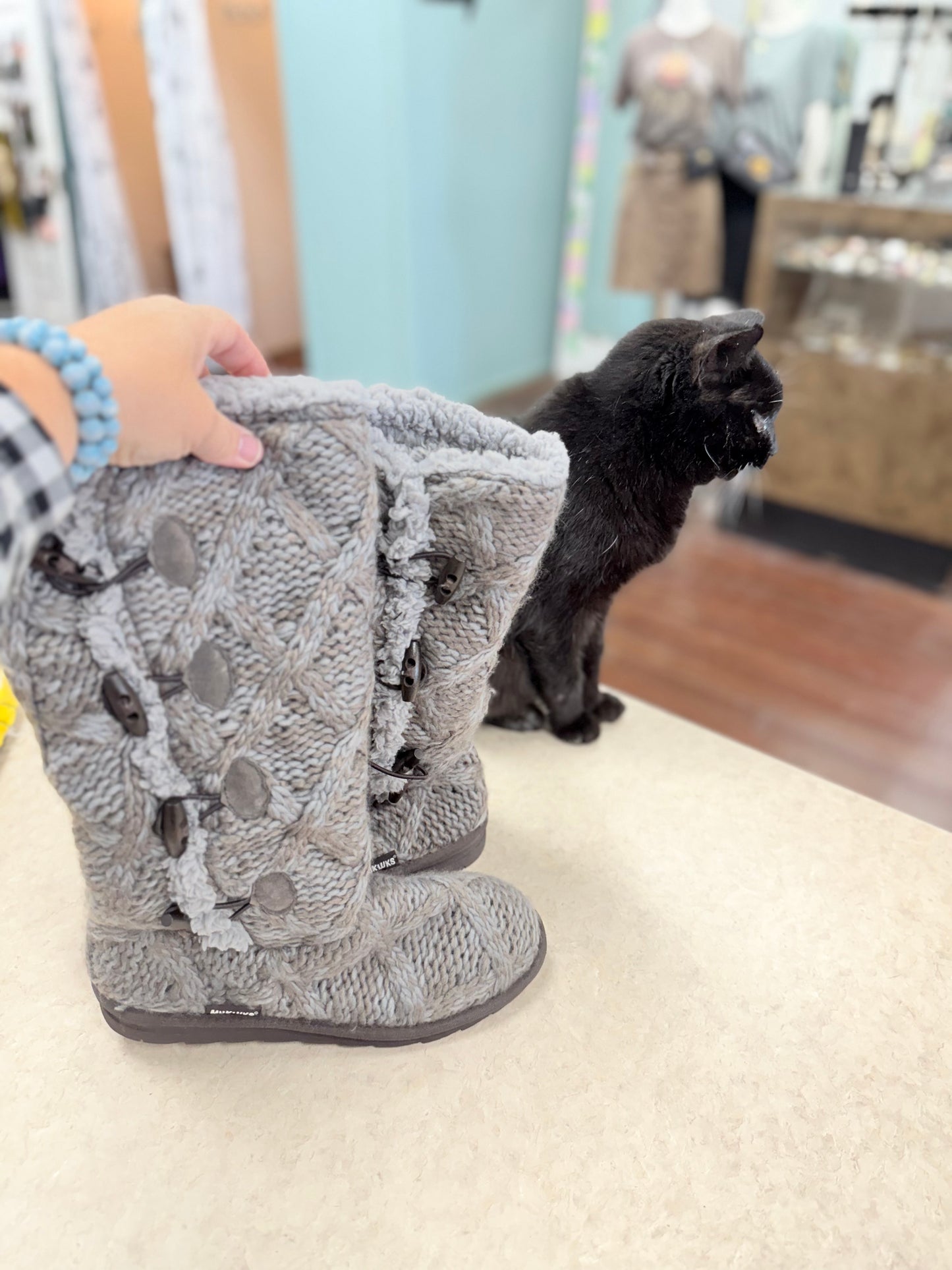 muk luks gray/brown Boots, 9