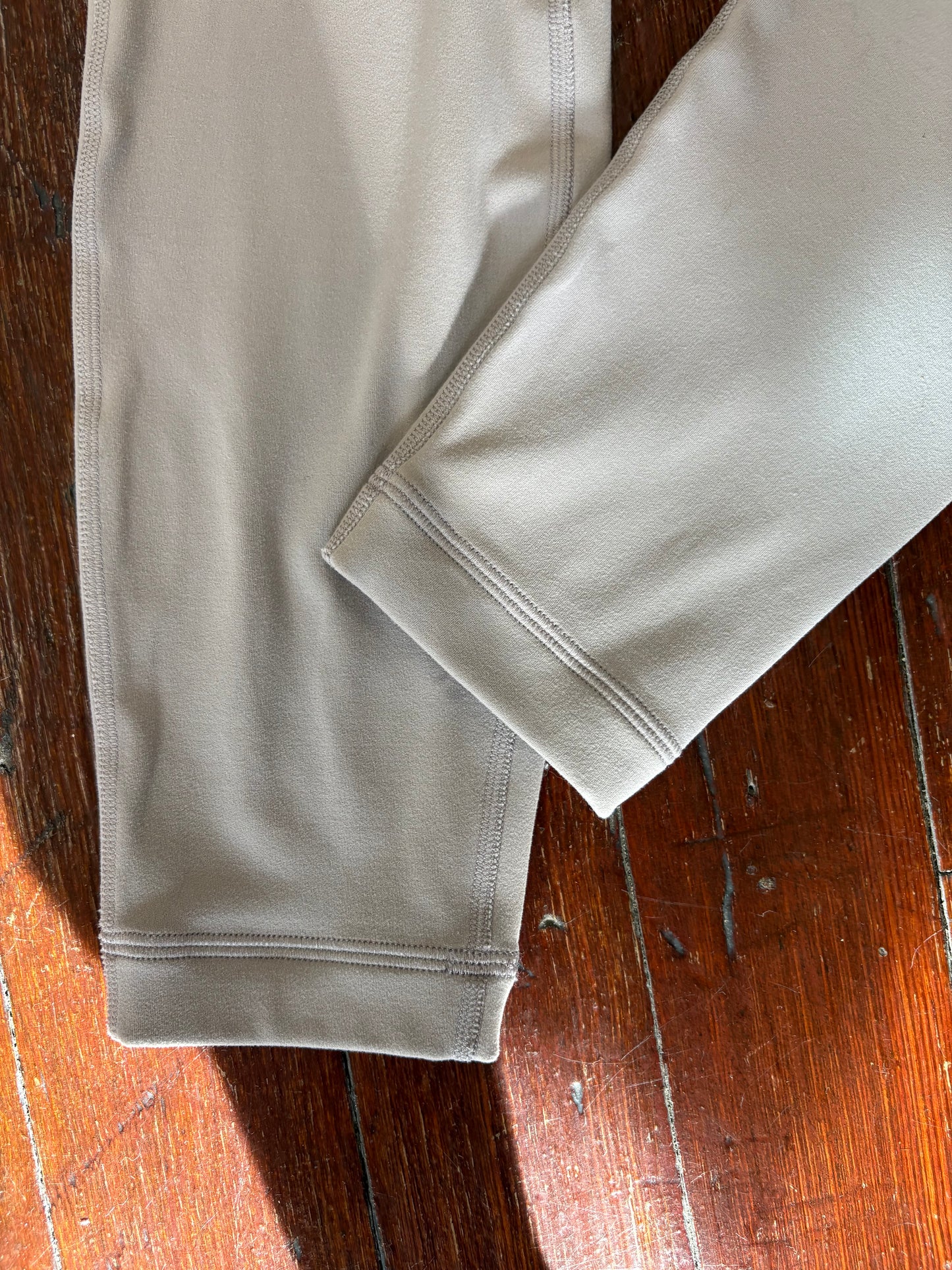 Lululemon Gray Activewear, 4