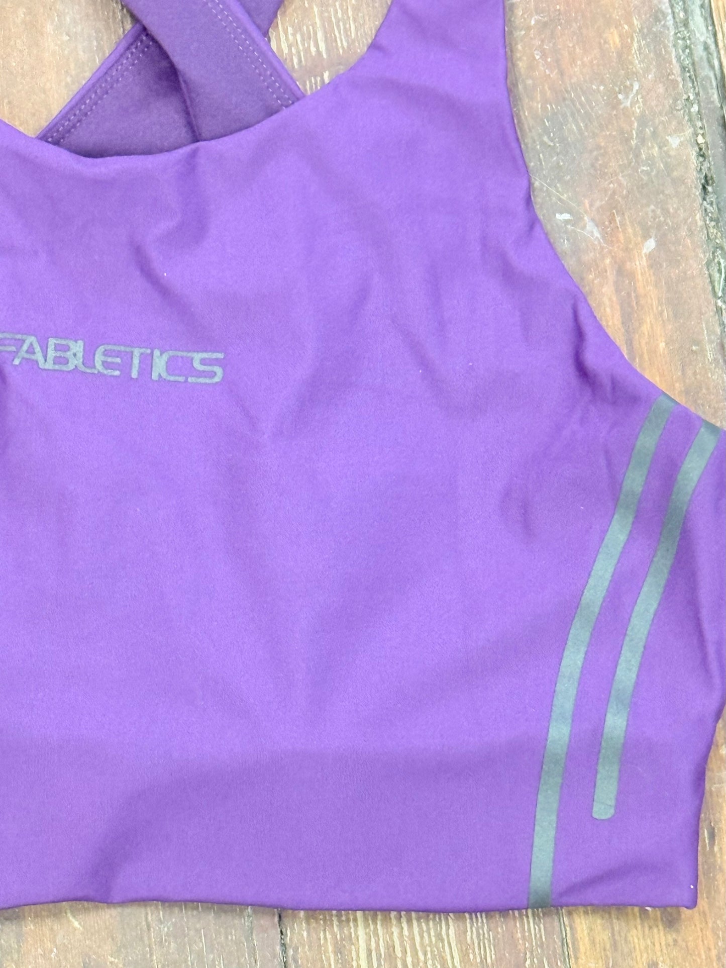 fabletics purple sports bra, m/l