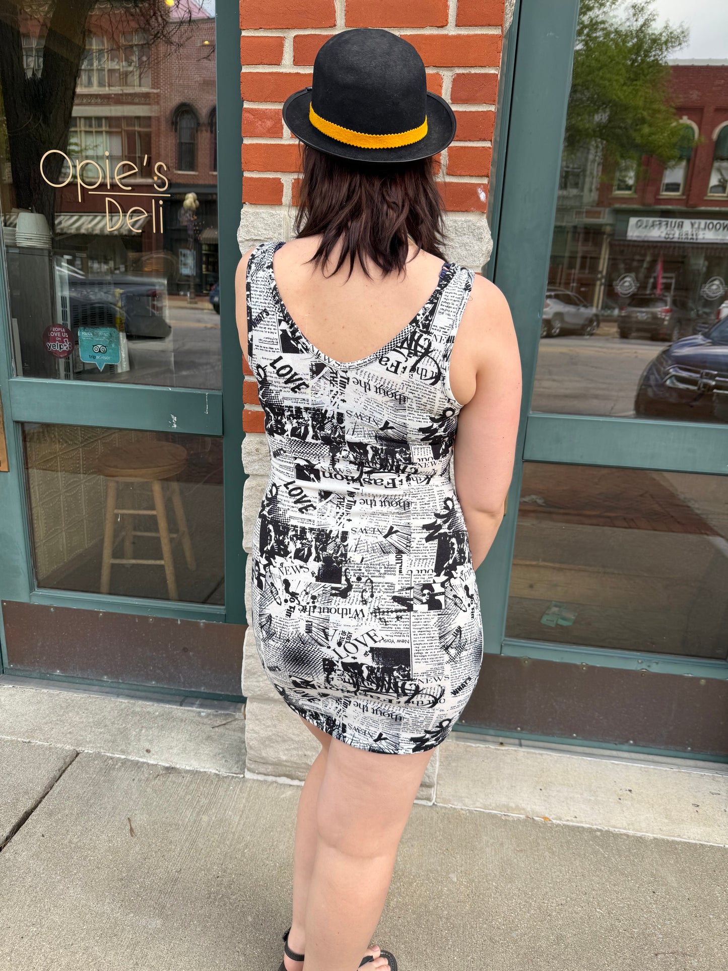almost famous black & white Dresses, medium