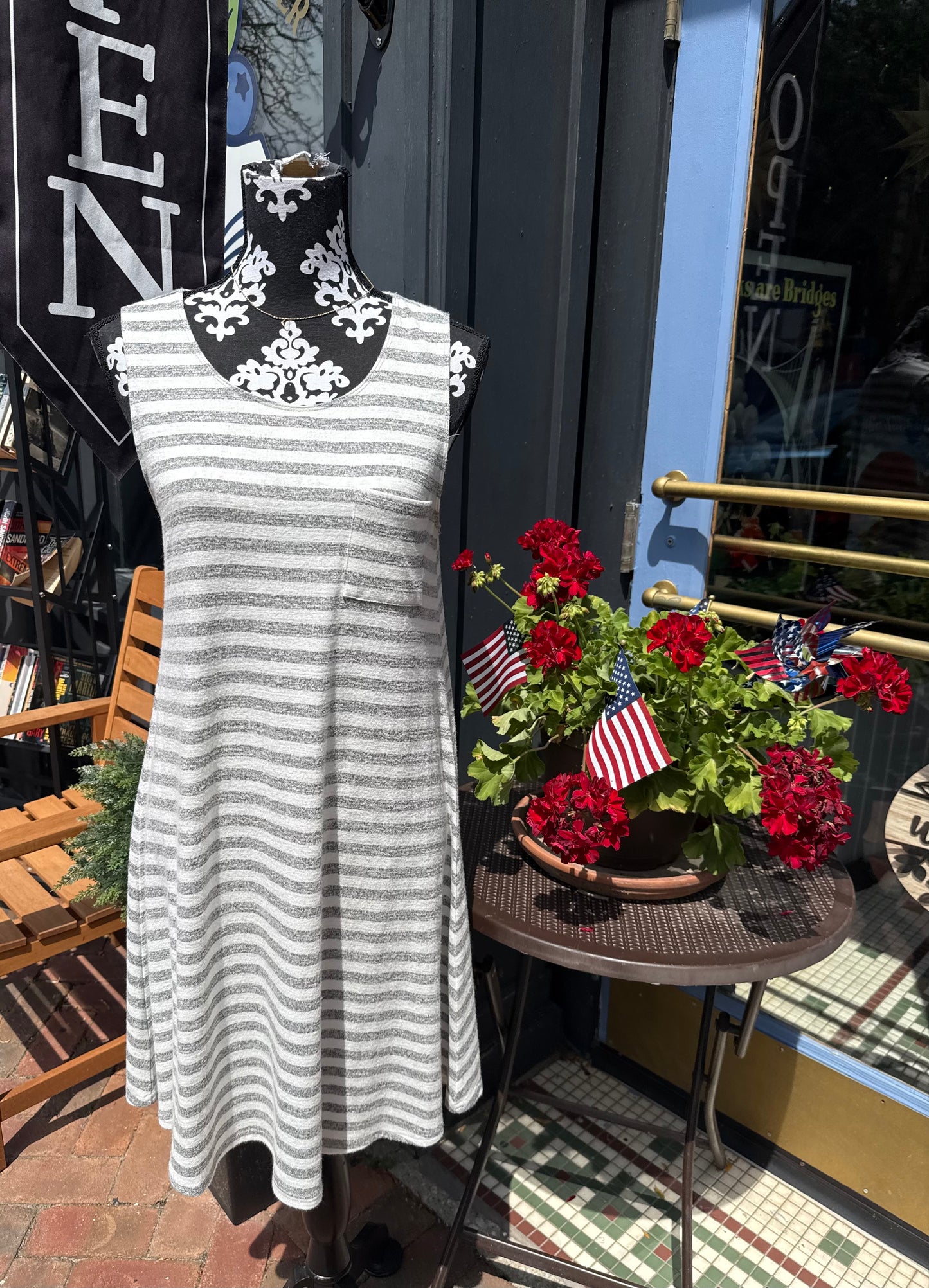 market and spruce gray/white Dresses, m