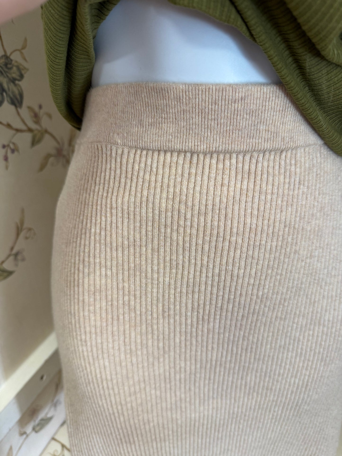 old navy cream Skirts, xl