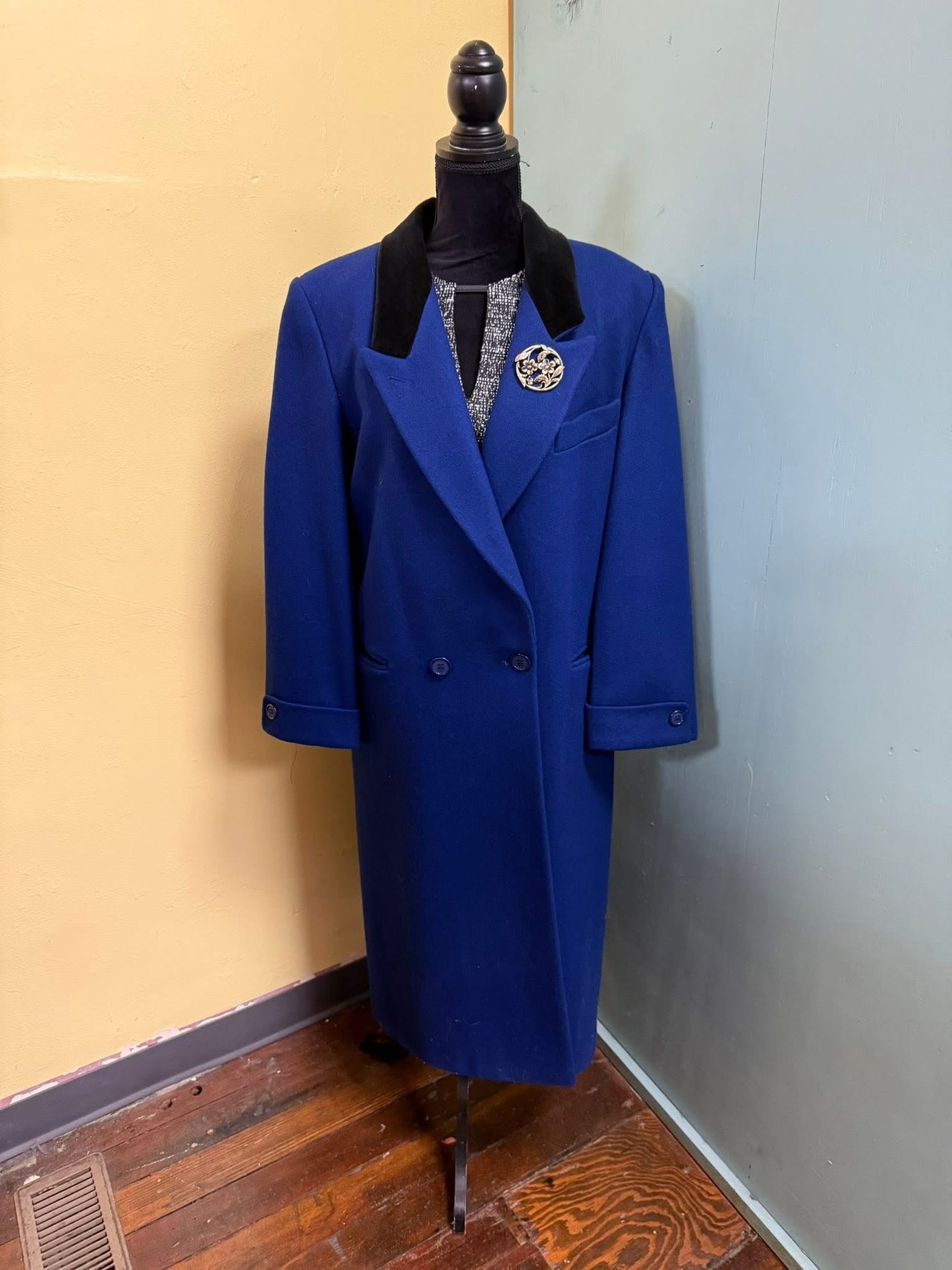 eastwood place blue Vintage