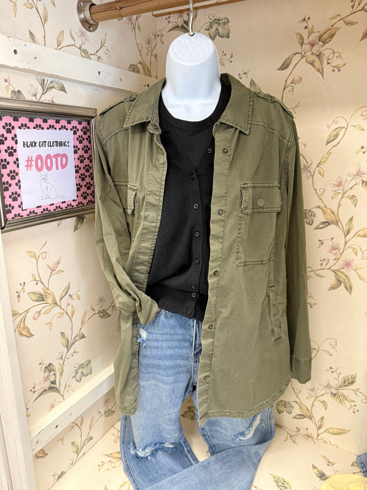 Sonoma Green Tops, Medium