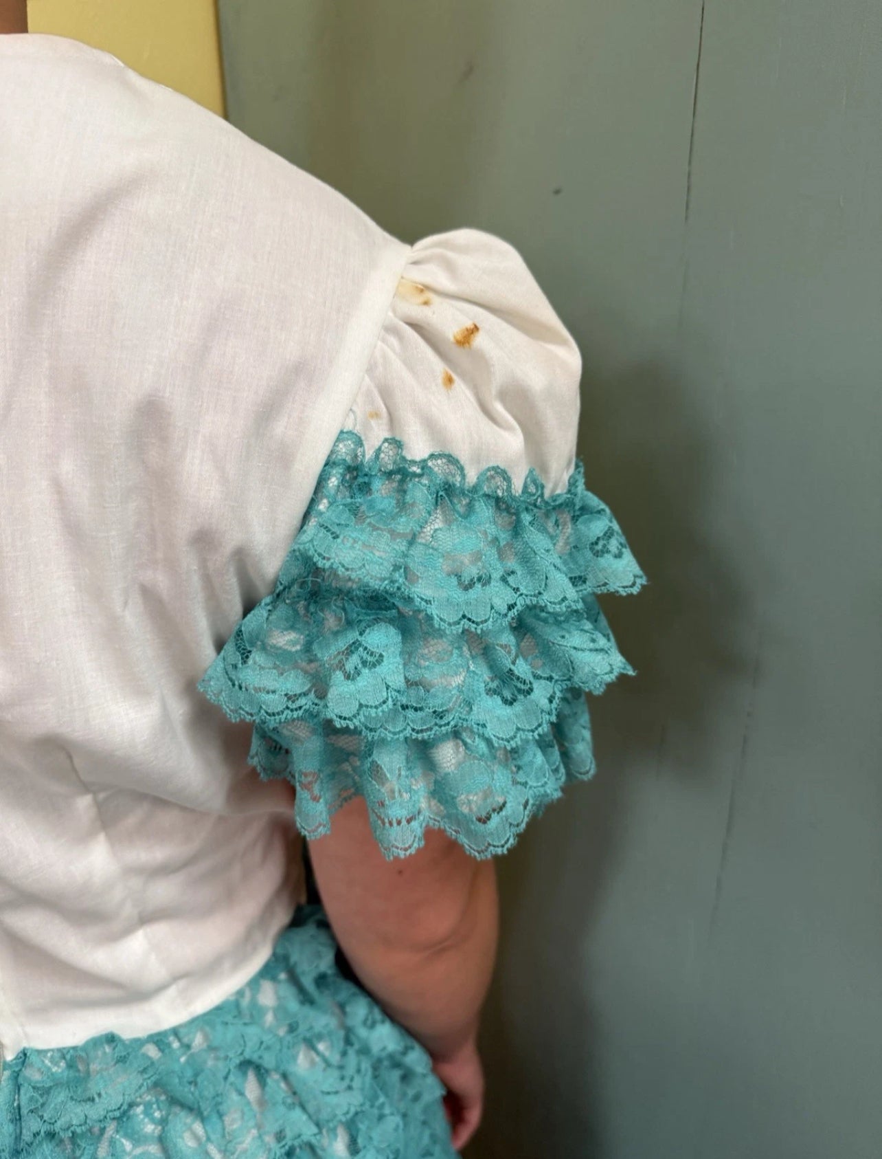 Sassy III teal/white Vintage