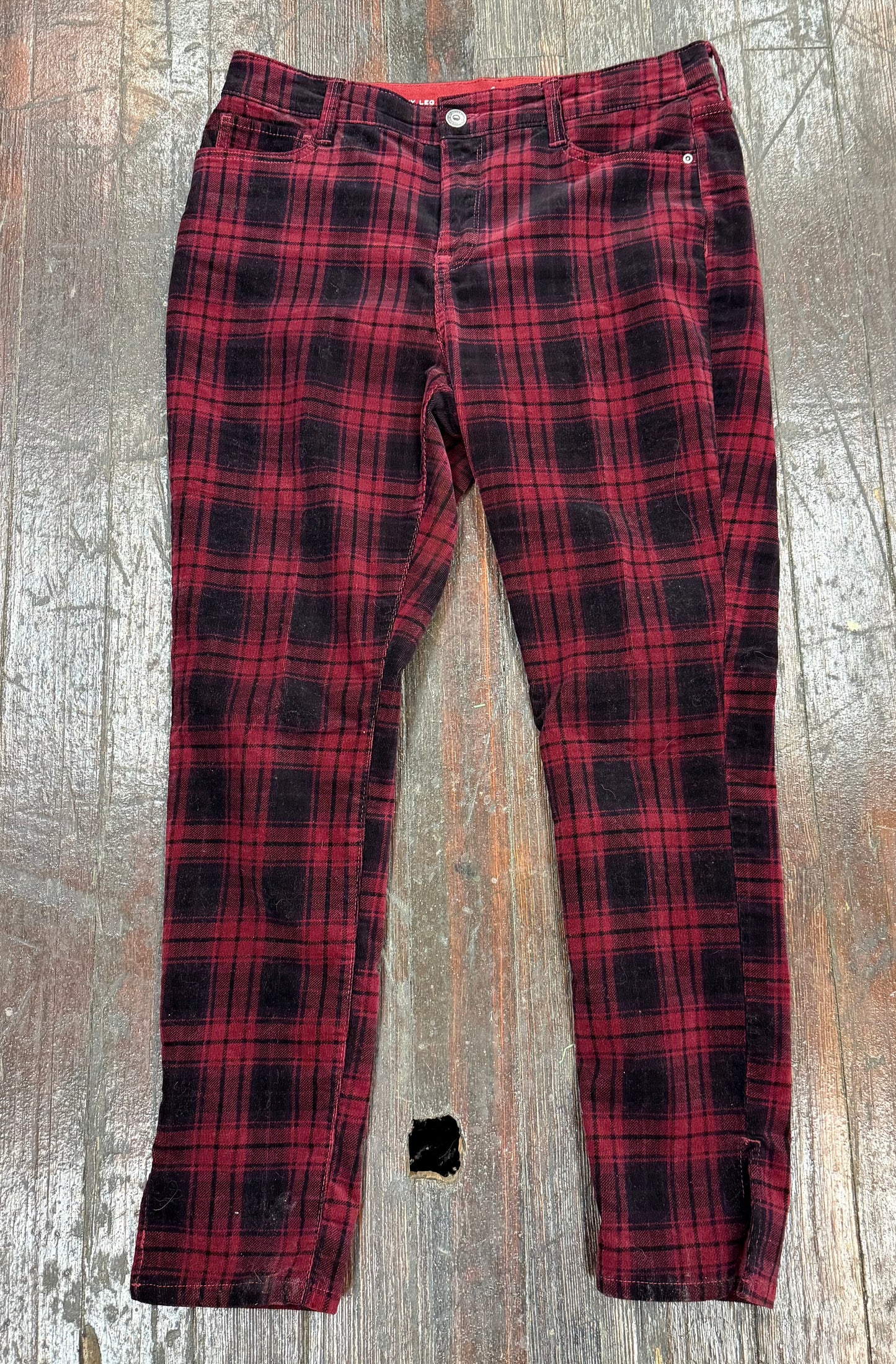 St John's Bay Red plaid Pants, 14