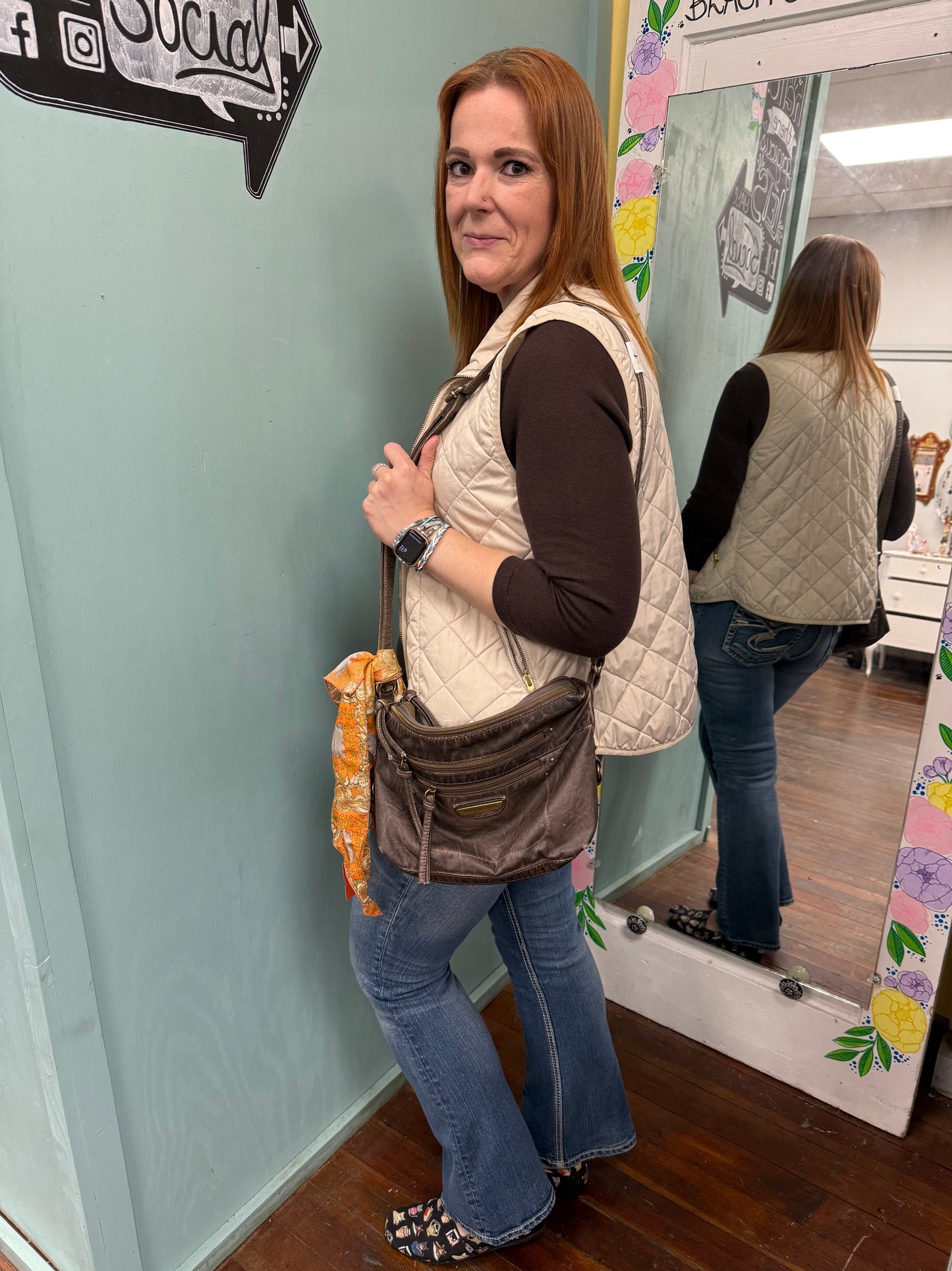 Old Navy Cream Vests, M