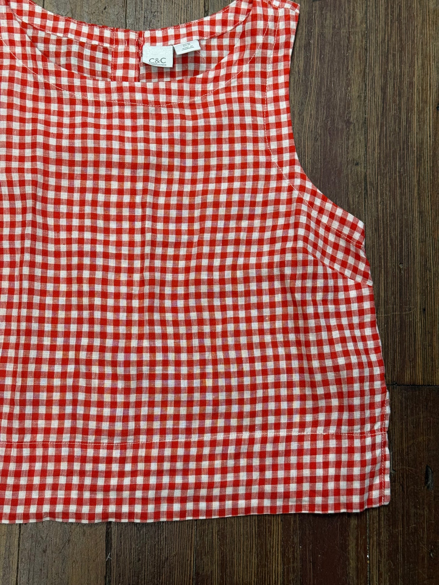 C & C Cali red/white Tank Tops, medium