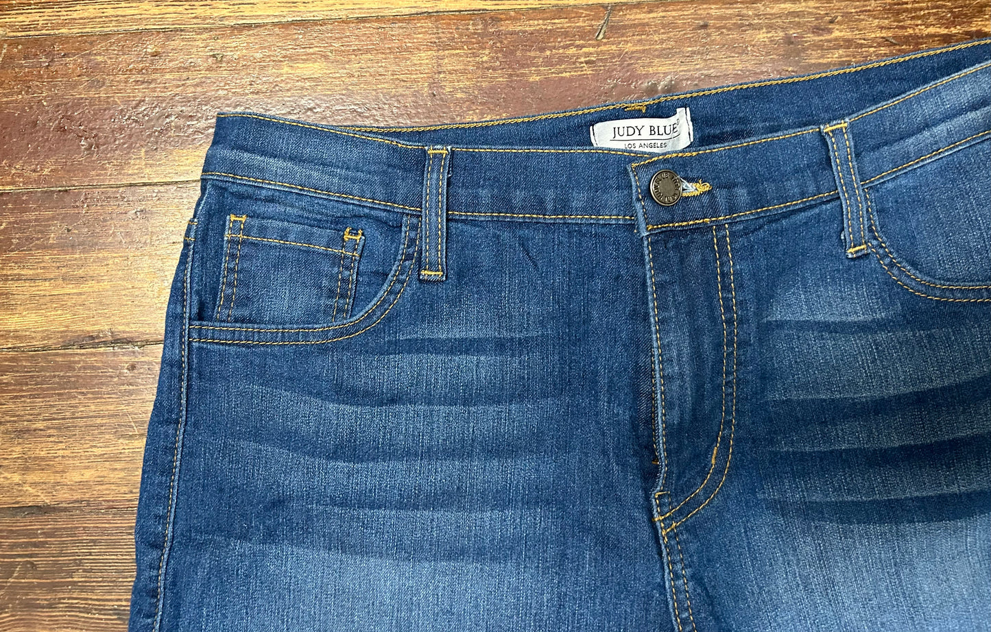 Judy Blue Denim Shorts, 1XL