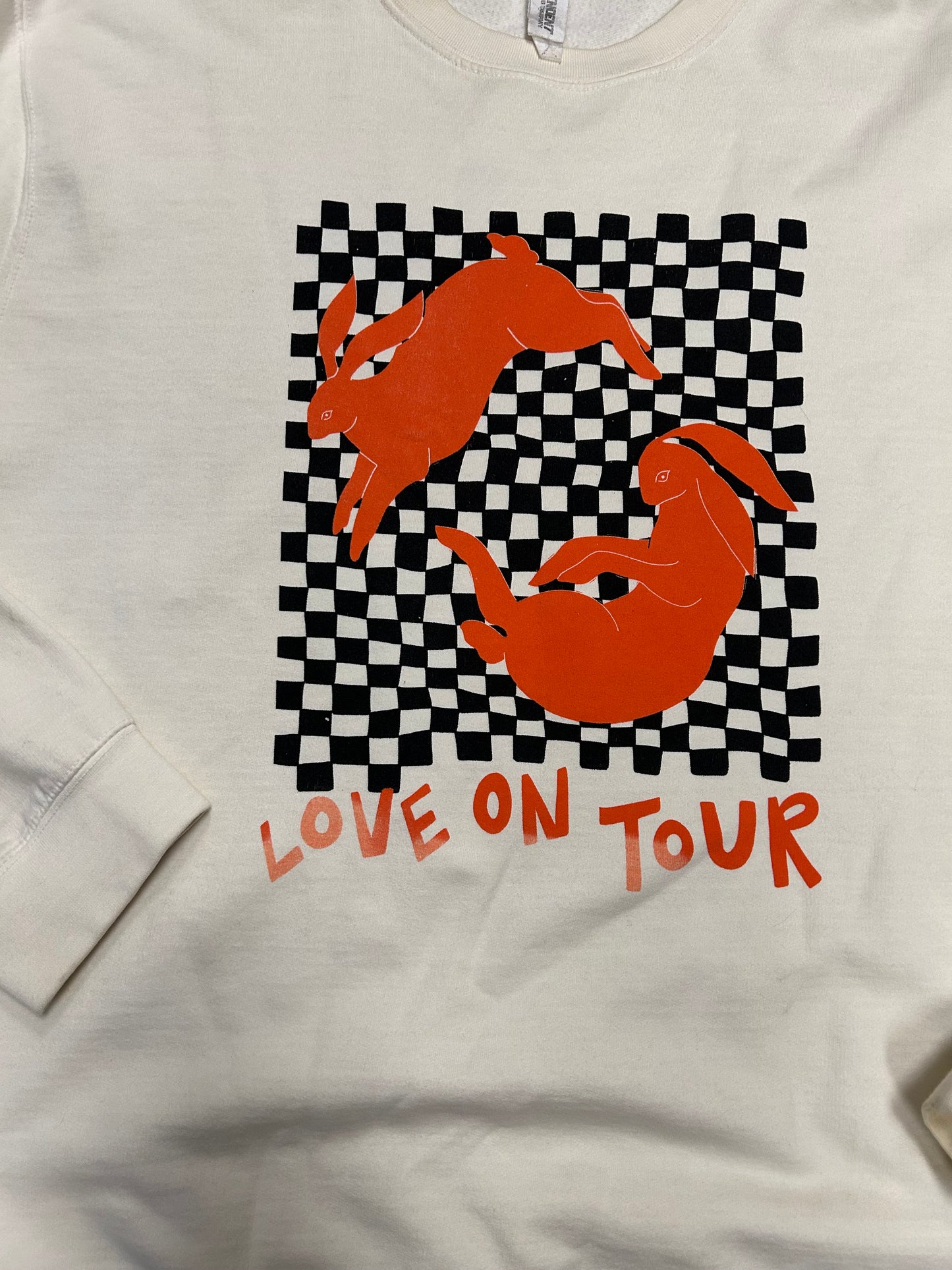 Independent cream Crewnecks, large