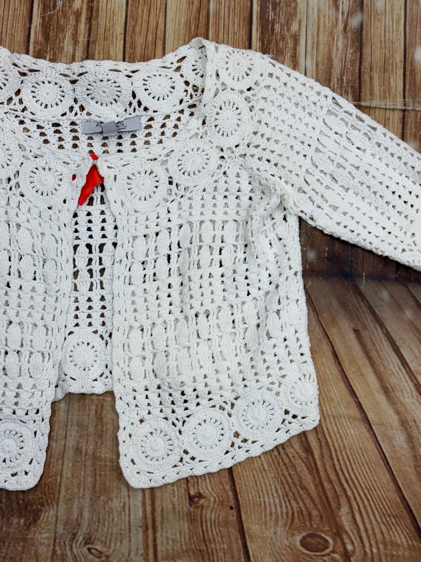attitudes White Sweaters, S