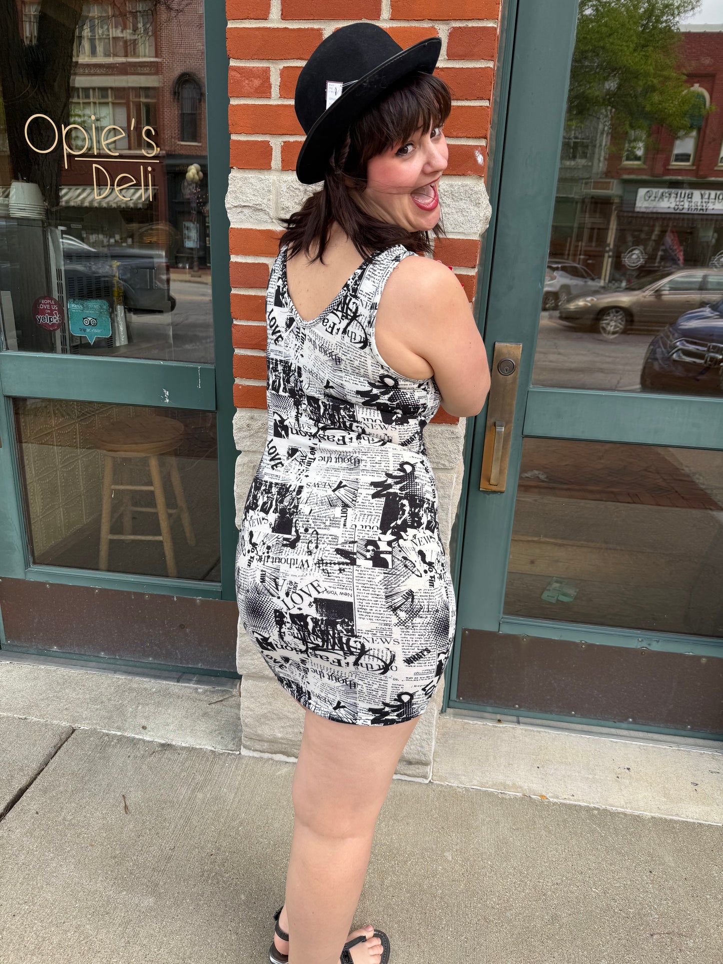 almost famous black & white Dresses, medium