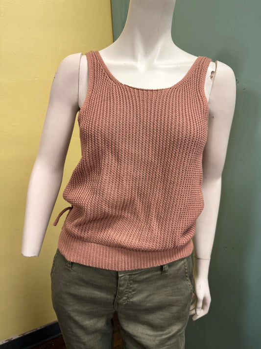 Moon & madison beige Tank Tops, large