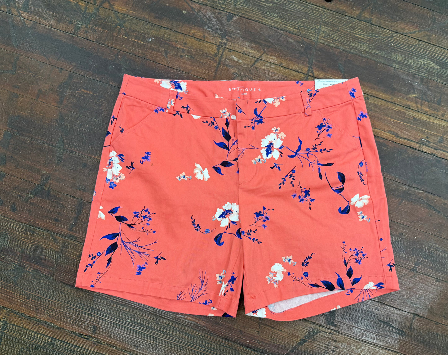 Boutique Coral Shorts, 16W