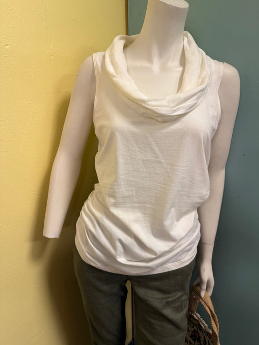 Cabi White Tops, M