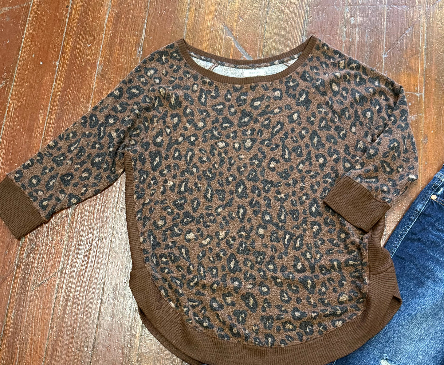 Maurices Leopard Tops, M