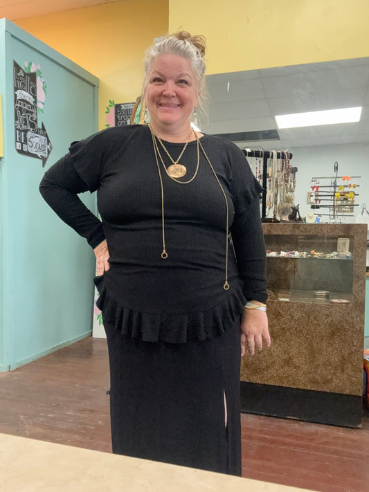Doe & Rae Black Tops, 1XL