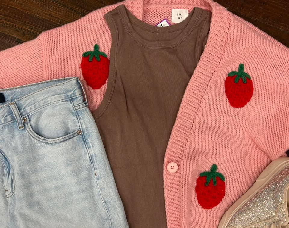 luna ivy pink Sweaters, l