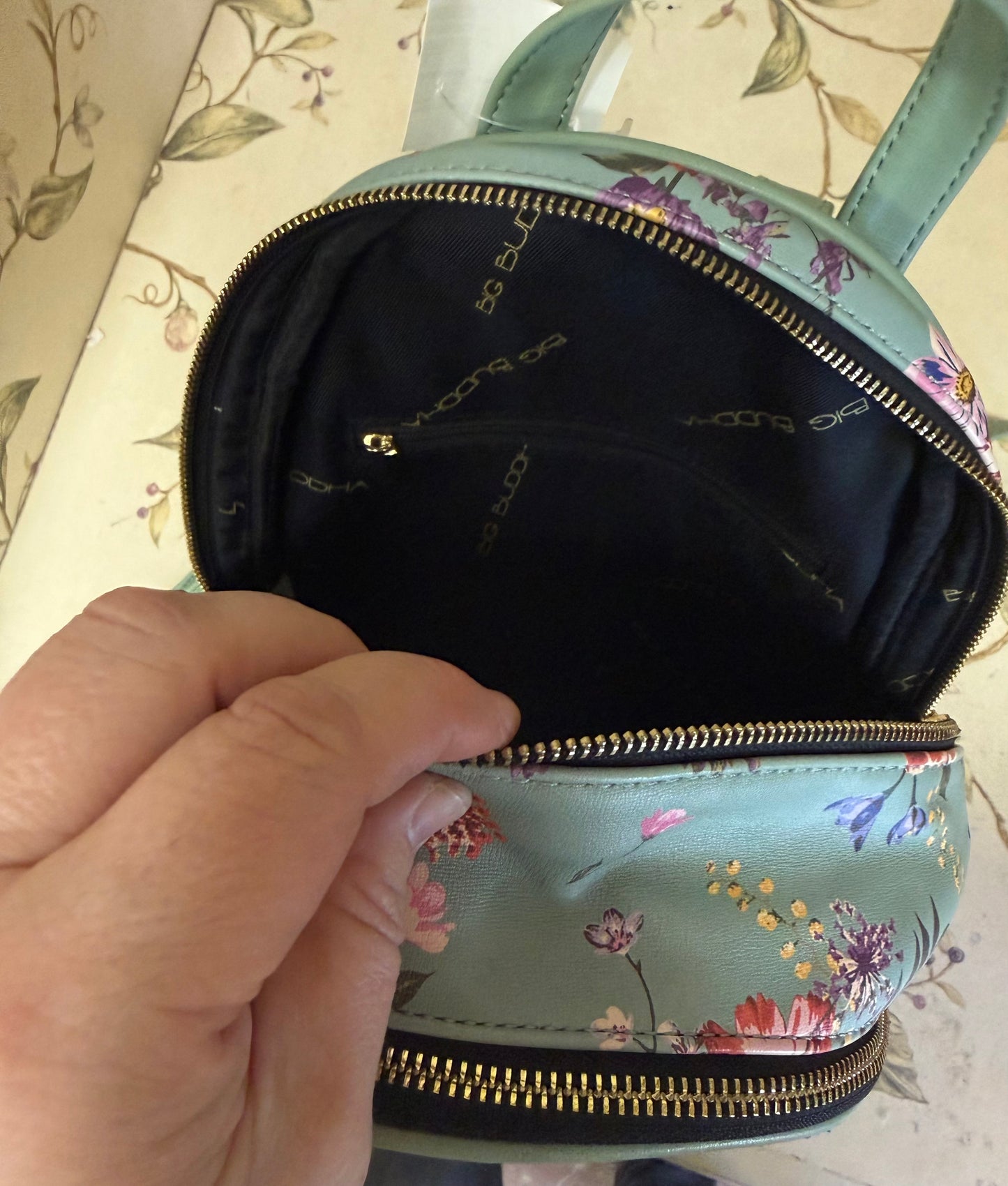 big buddha green floral Purses