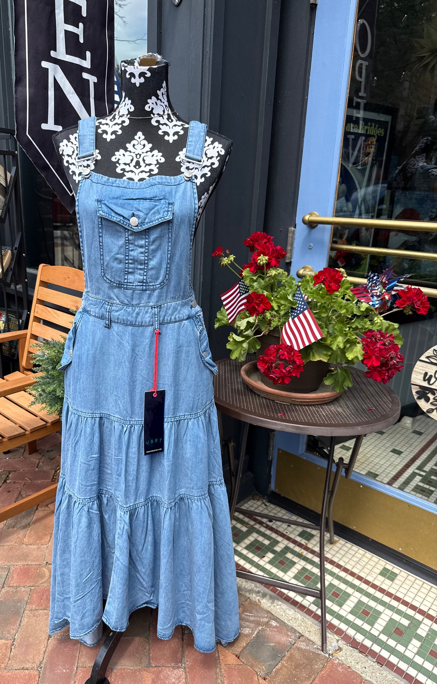 VBRT Denim Dresses, M