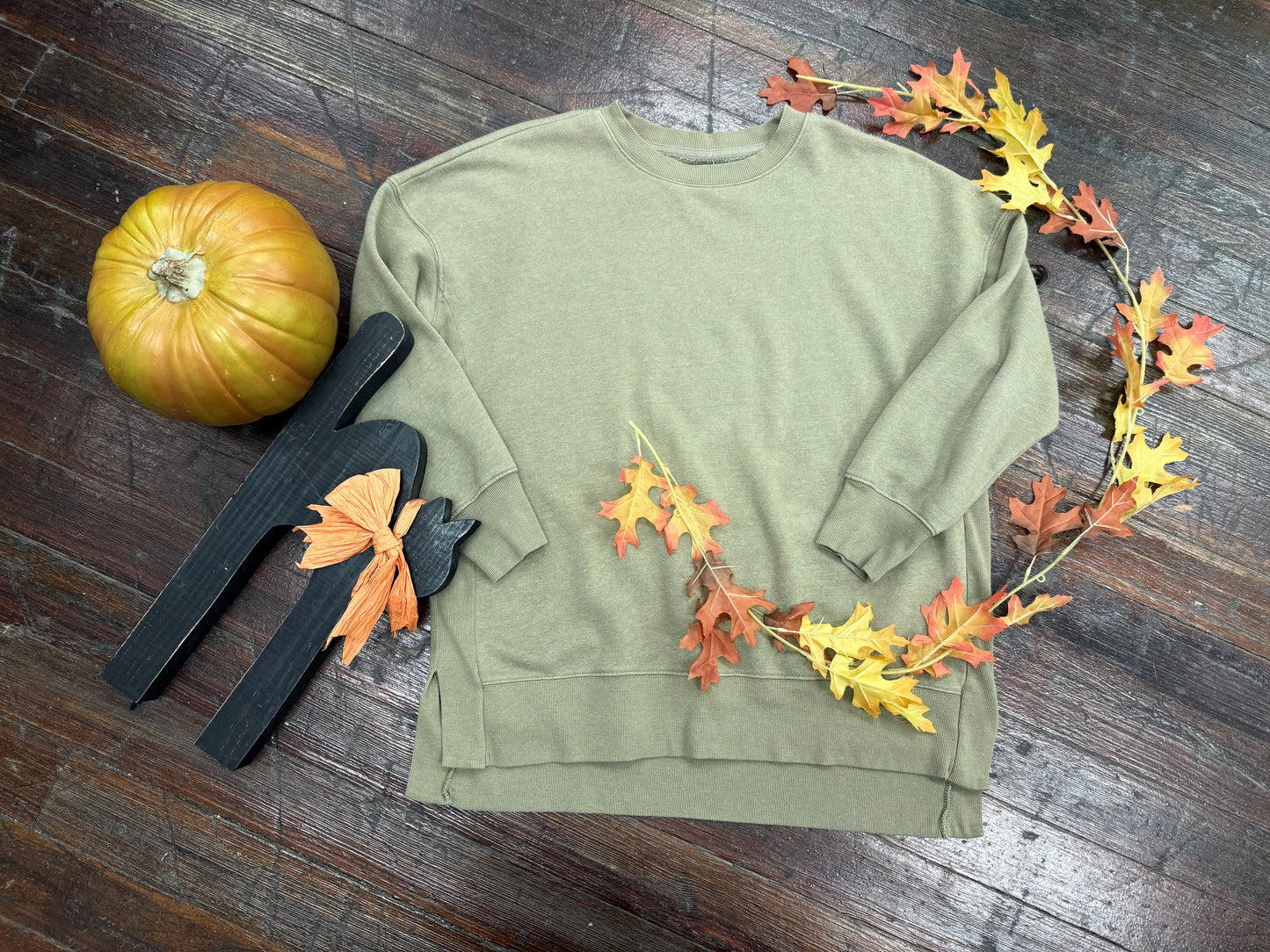 So Green Crewnecks, M