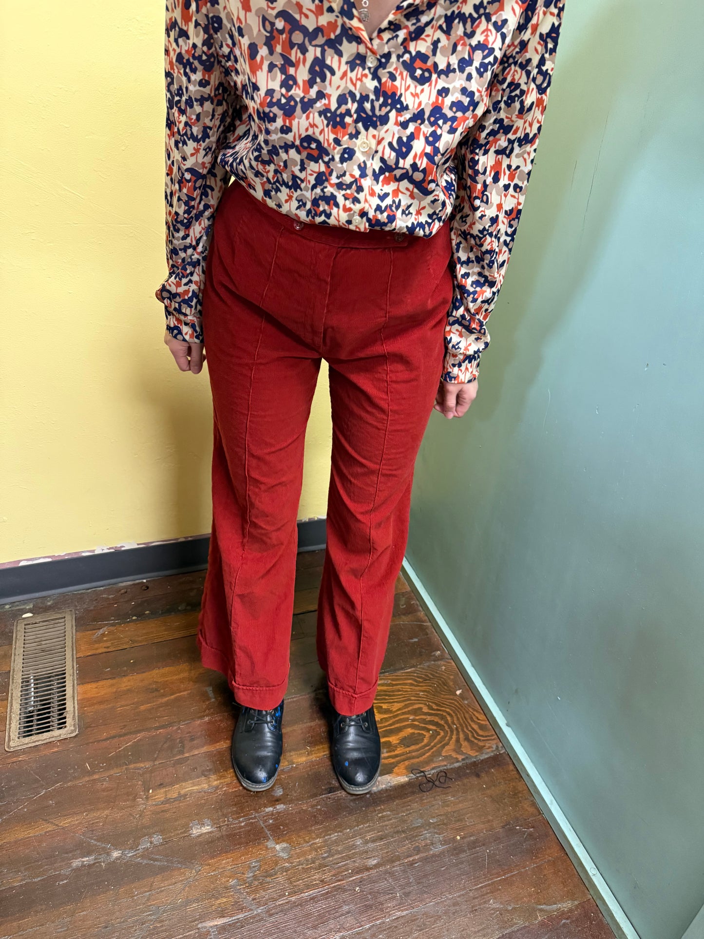 red Vintage Pants
