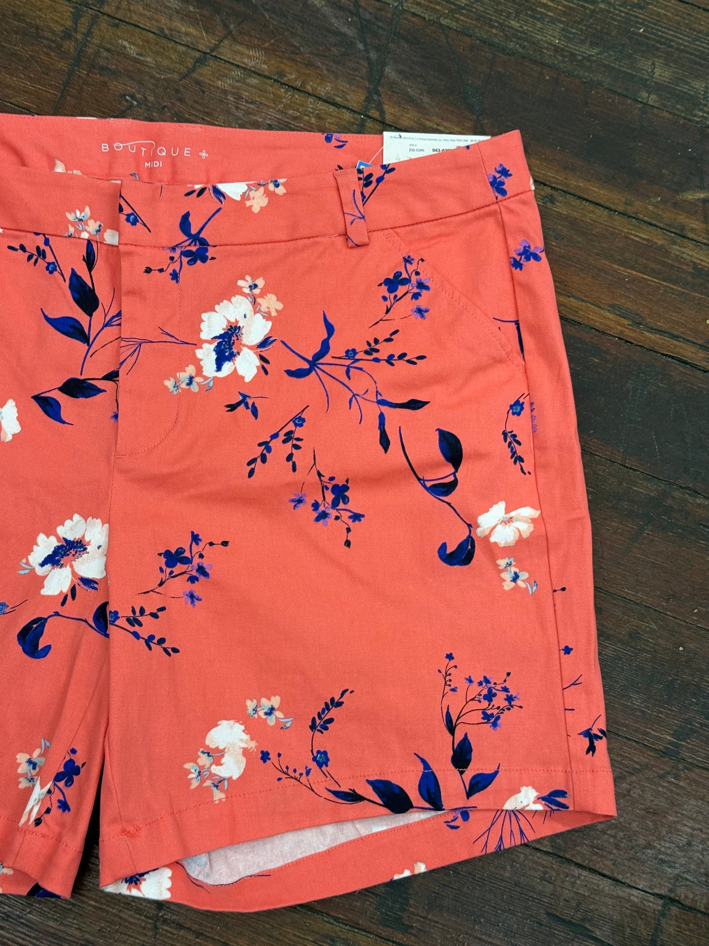 Boutique Coral Shorts, 16W