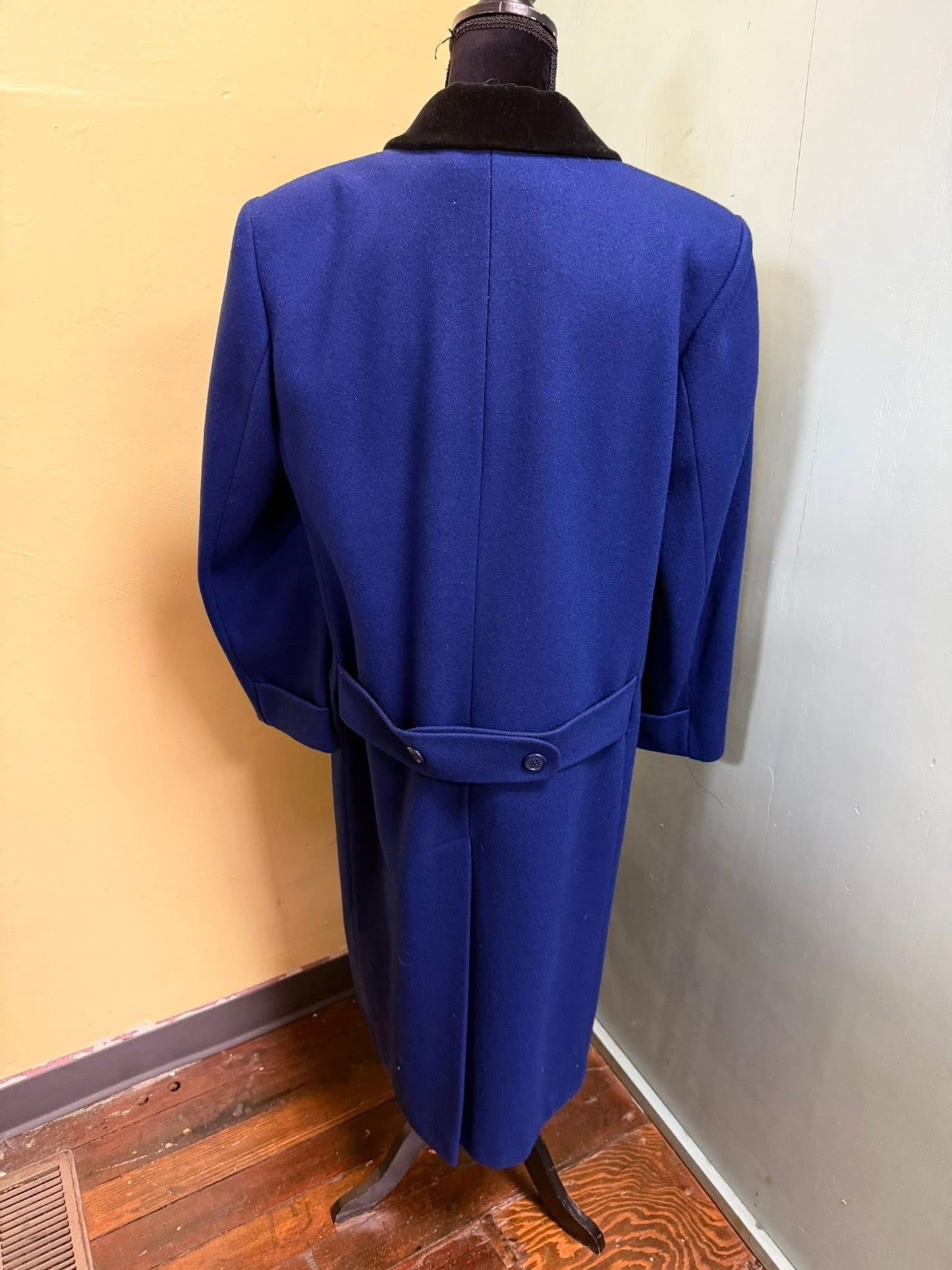 eastwood place blue Vintage