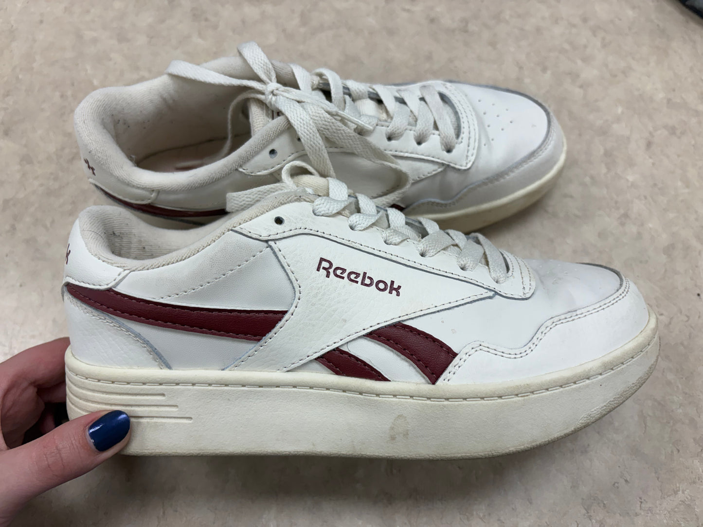 Reebok Cream Shoes, 6.5