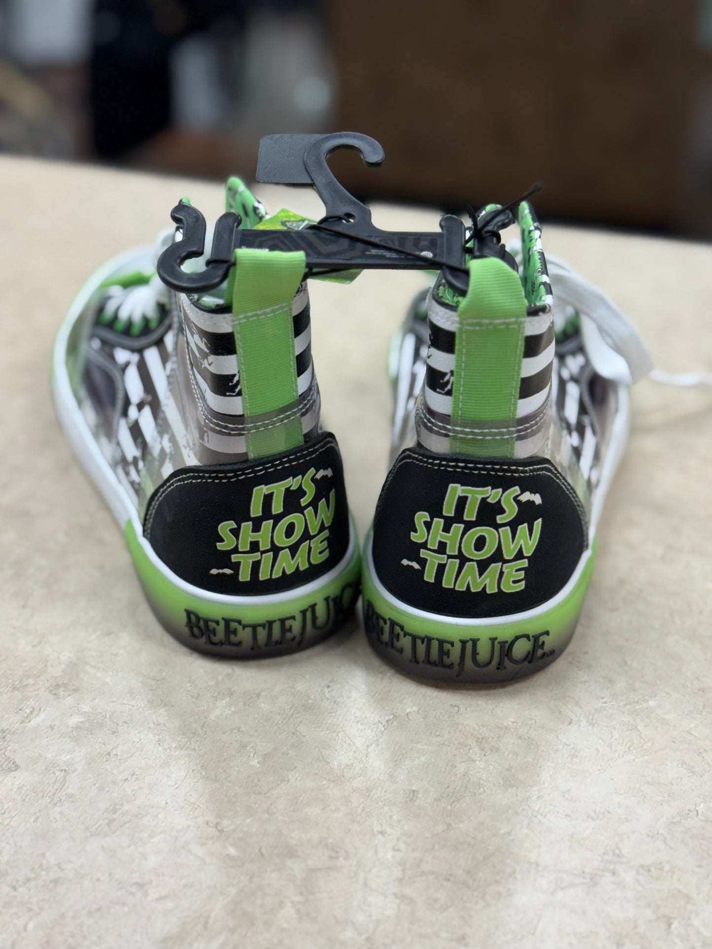 beetle juice black & green Shoes, 10