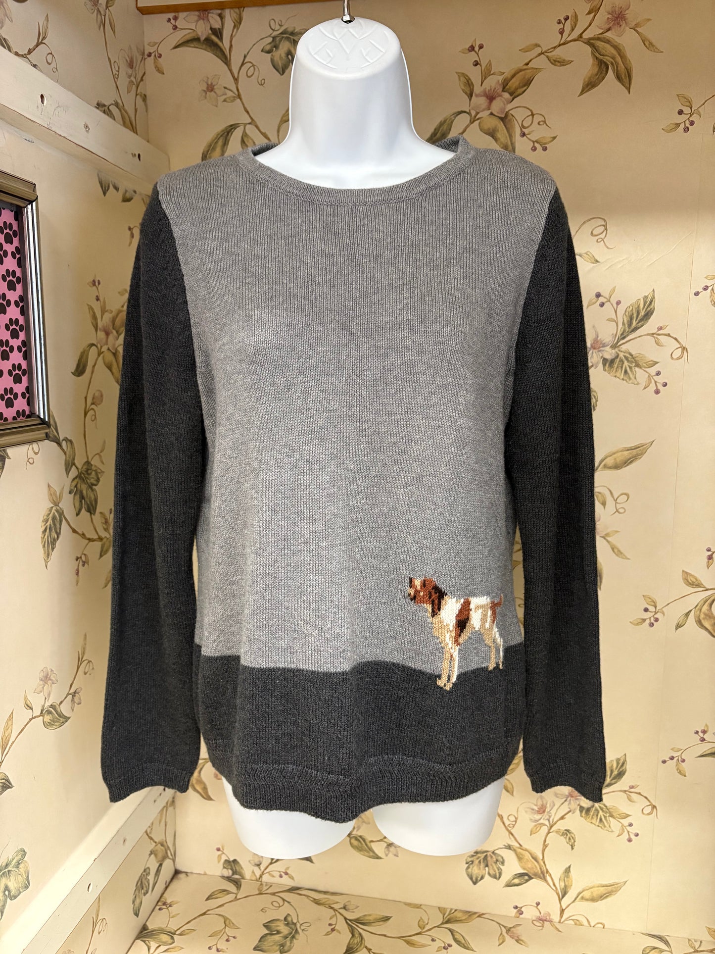 Liz Claiborne Gray Sweaters, M