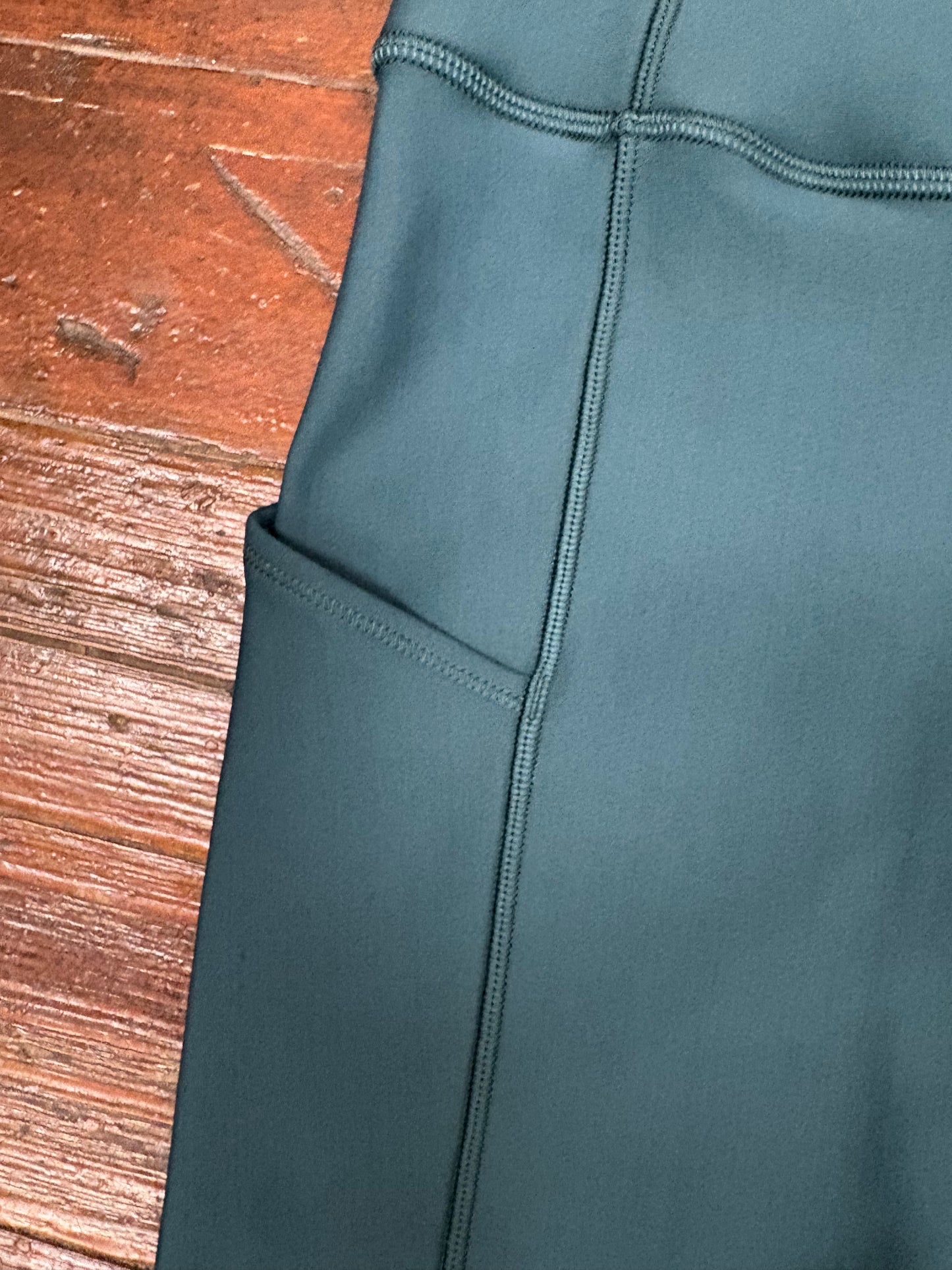 Lululemon Teal Leggings, 6