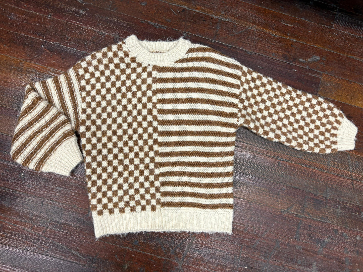 Blu Pepper Cream/Brown Sweaters, S