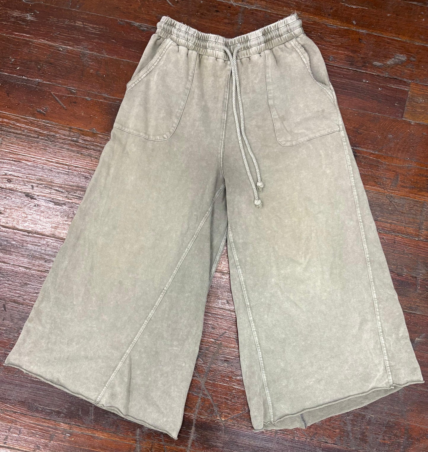 Three Bird Nest Green Pants, S