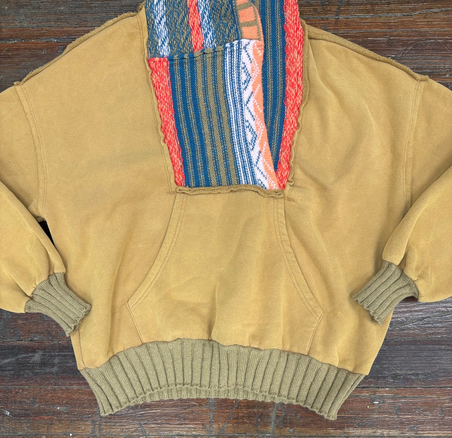 Easel Mustard Multi Hoodies, M