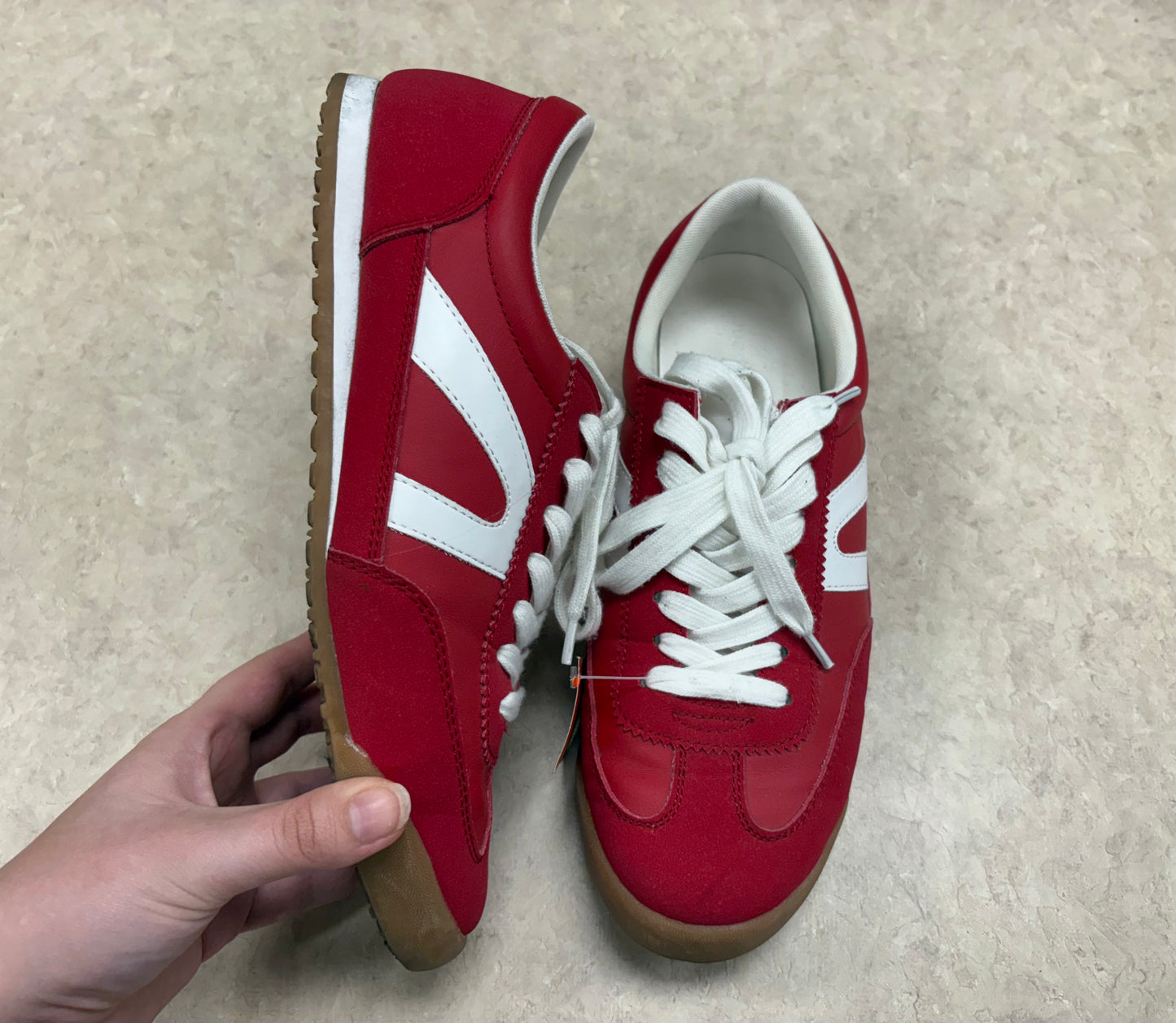 Madden Girl Red / White Shoes, 9